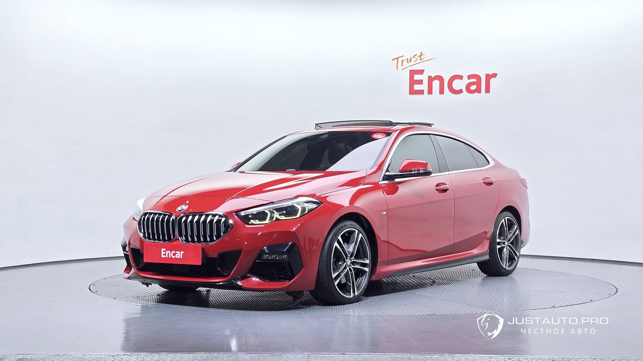 Автомобиль BMW 2-Series