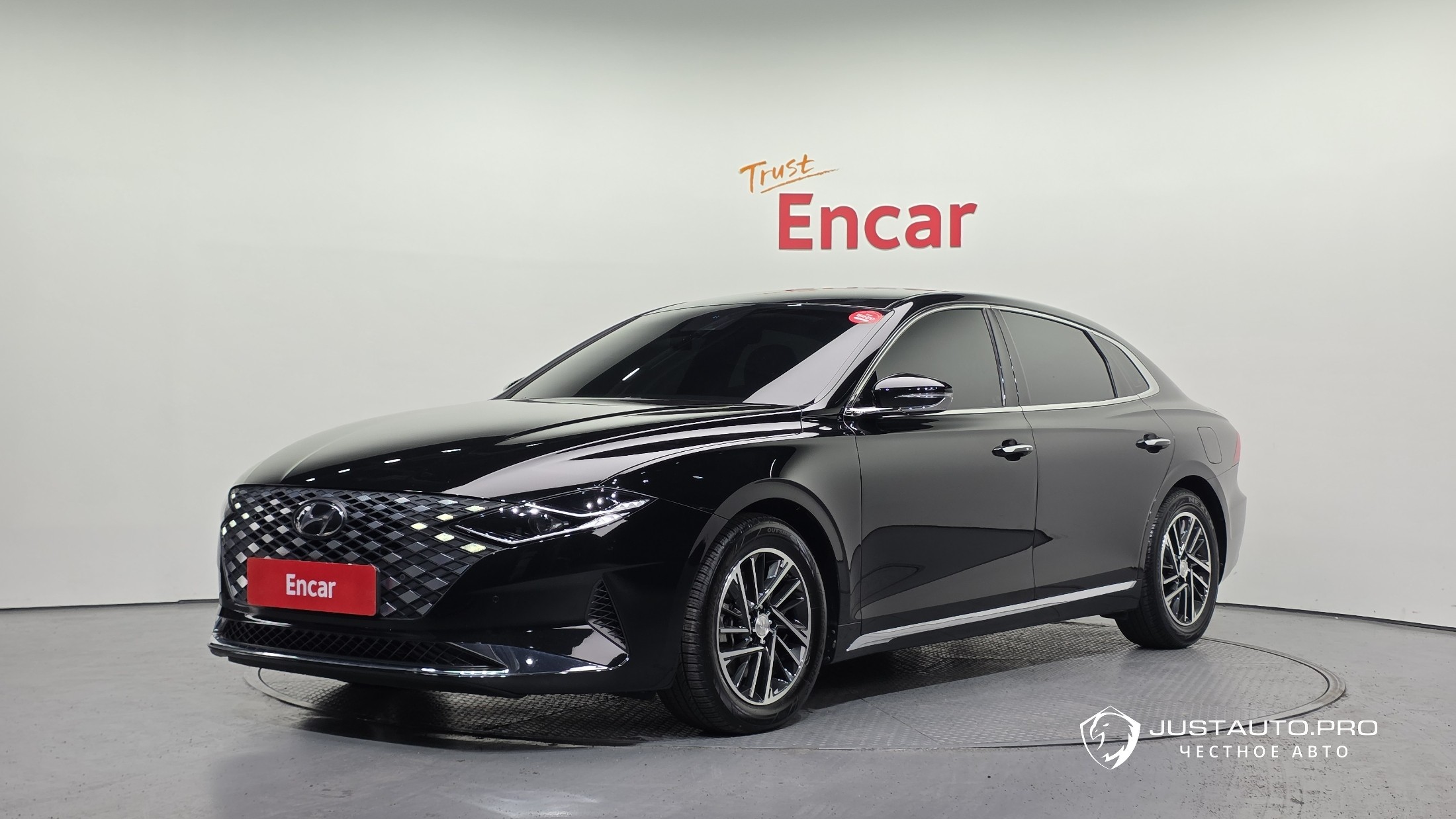 Автомобиль Hyundai Grandeur