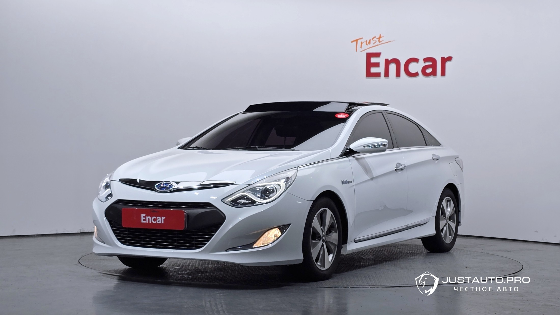 Автомобиль Hyundai Sonata