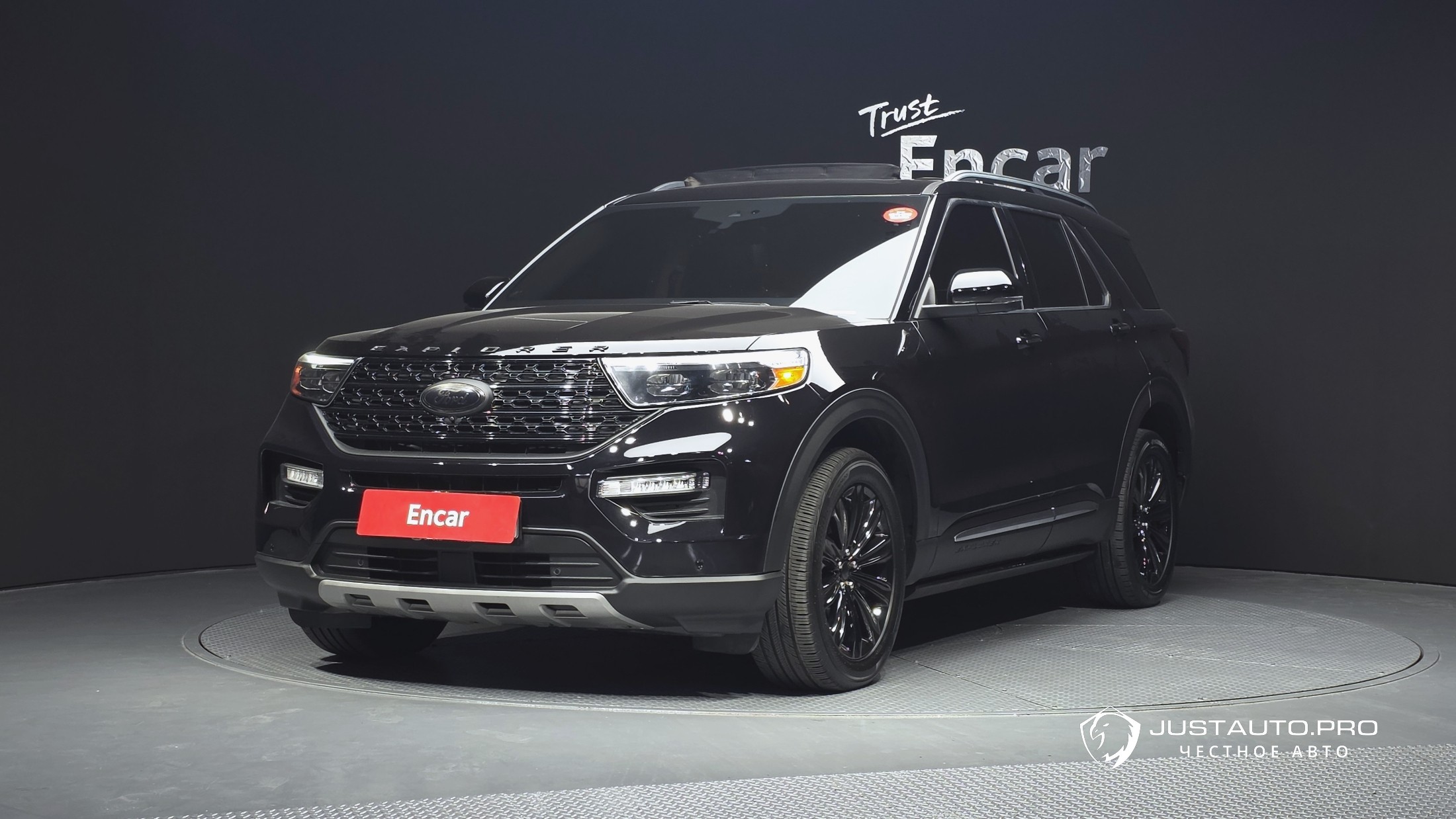 Автомобиль Ford Explorer