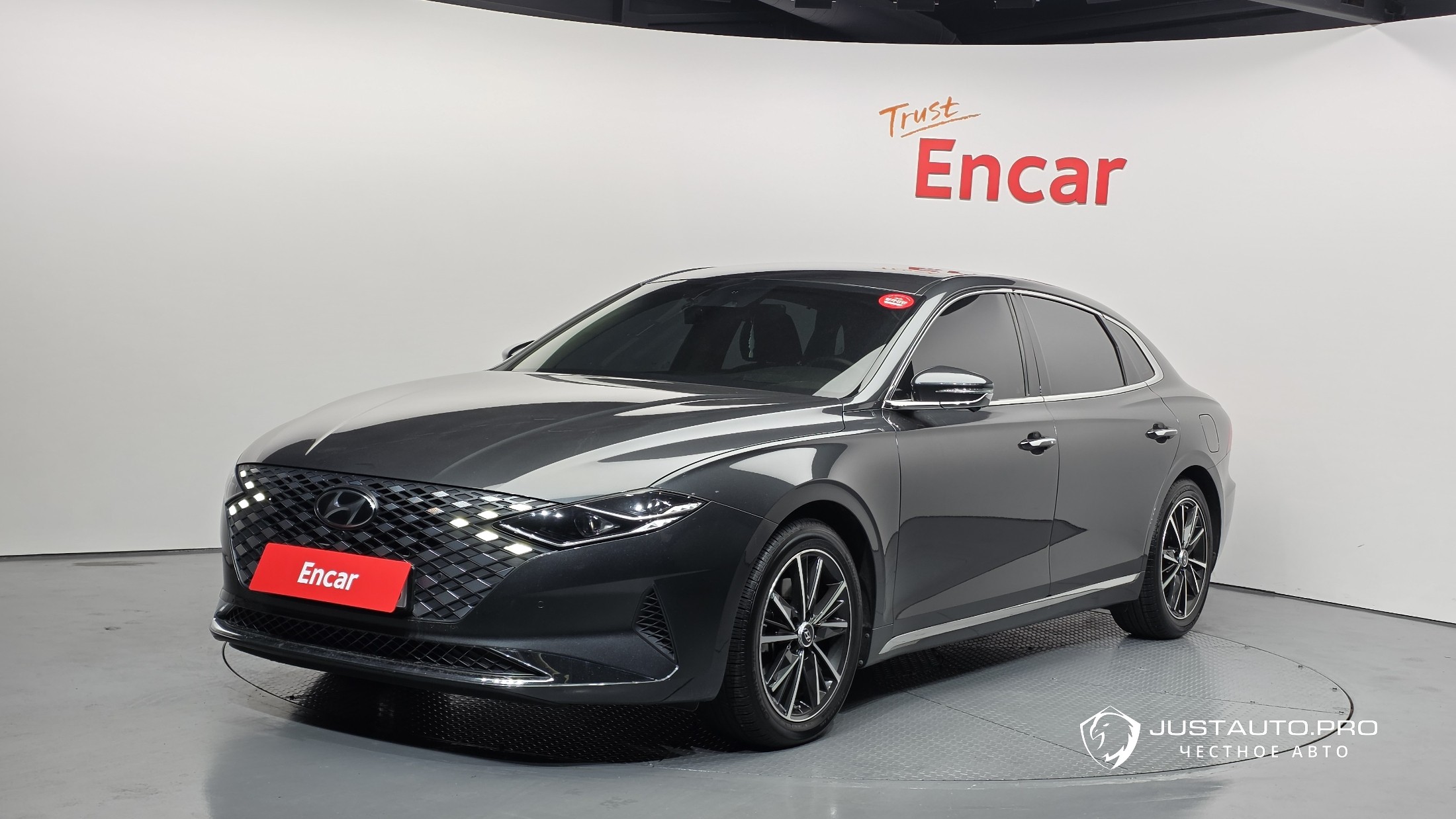 Автомобиль Hyundai Grandeur