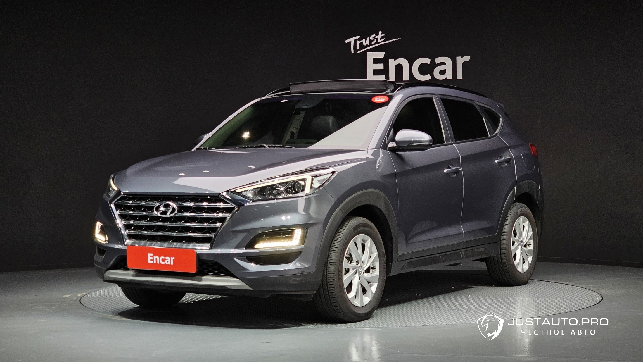 Автомобиль Hyundai Tucson