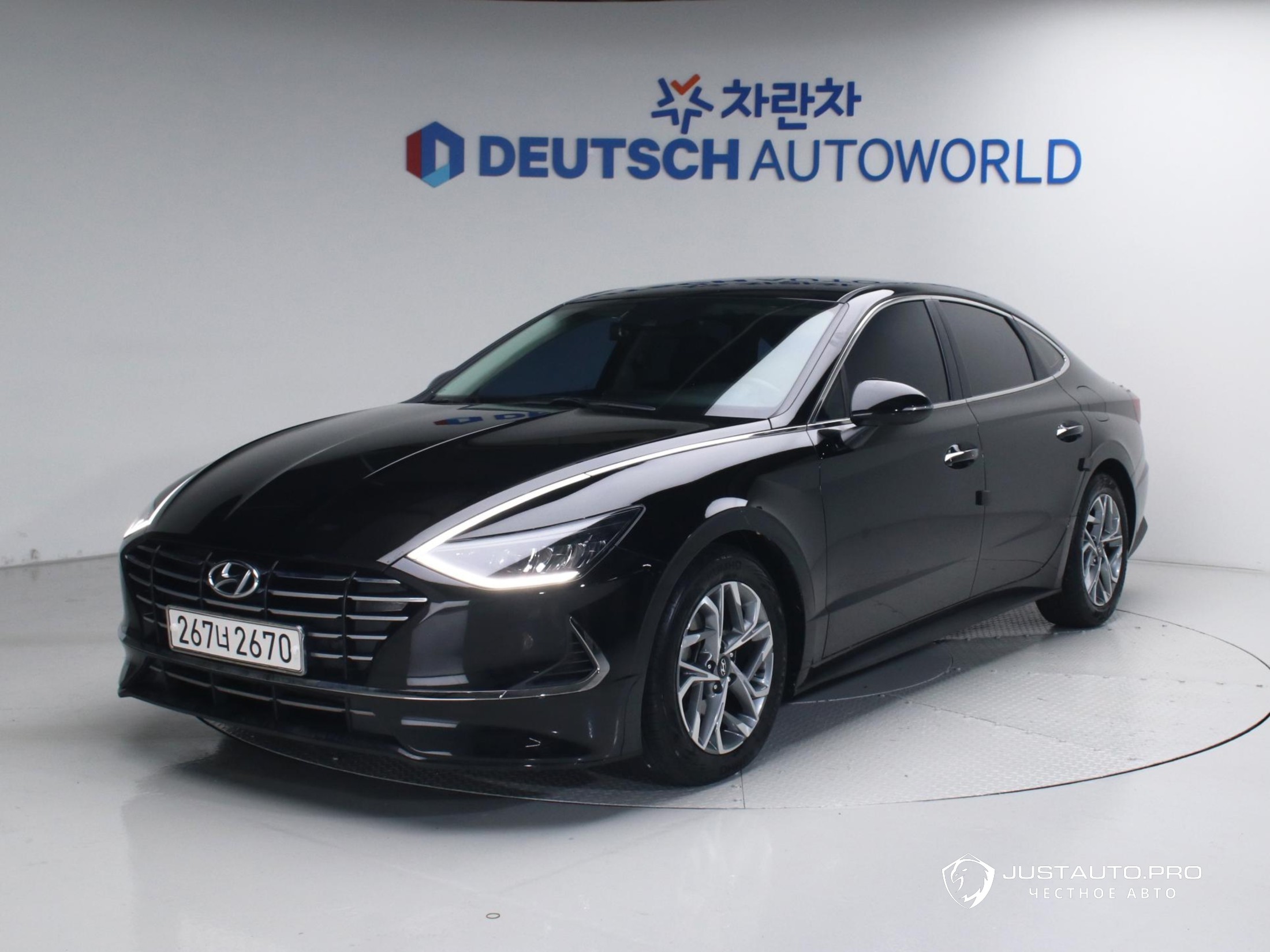 Автомобиль Hyundai Sonata