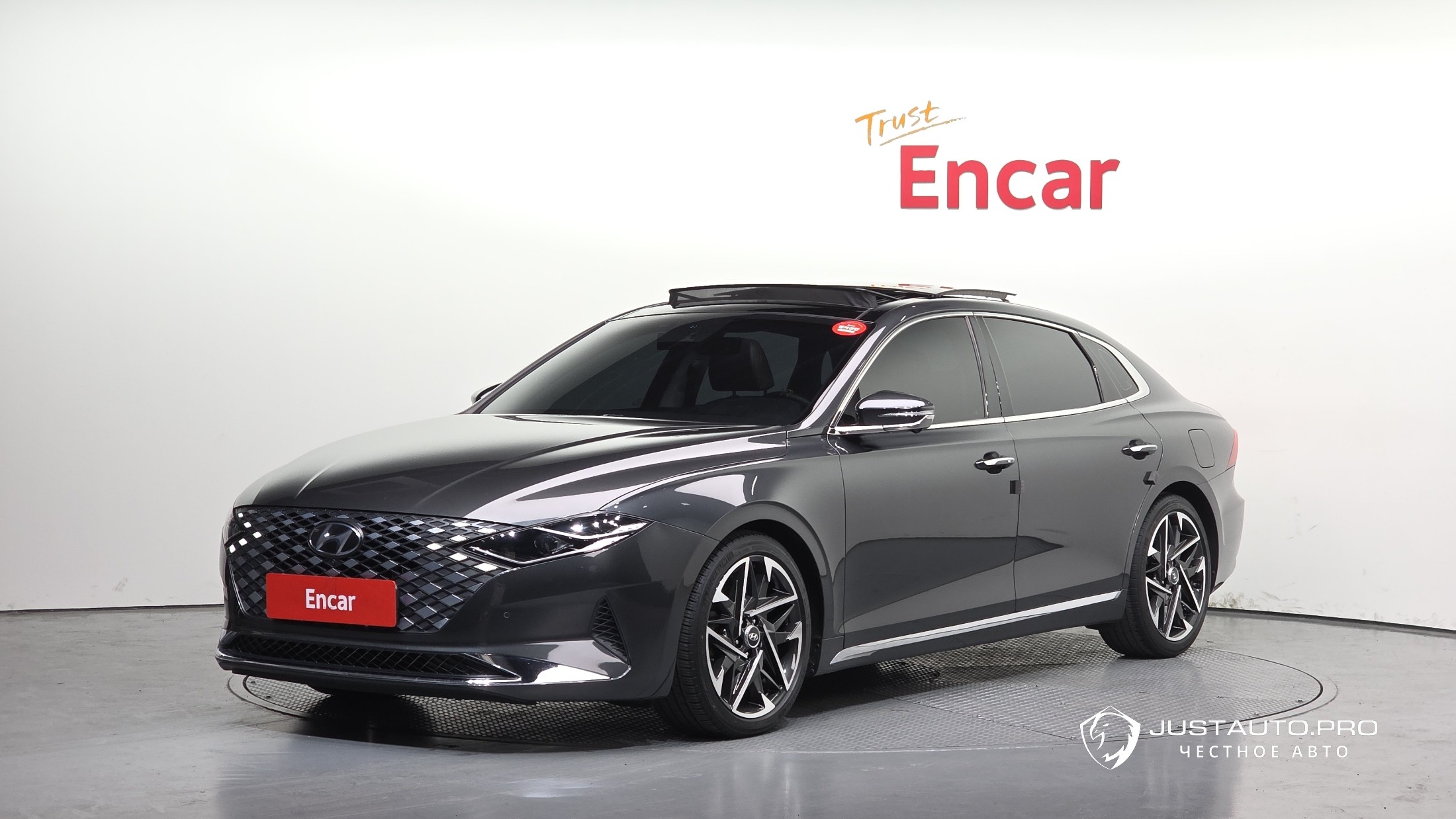 Автомобиль Hyundai Grandeur