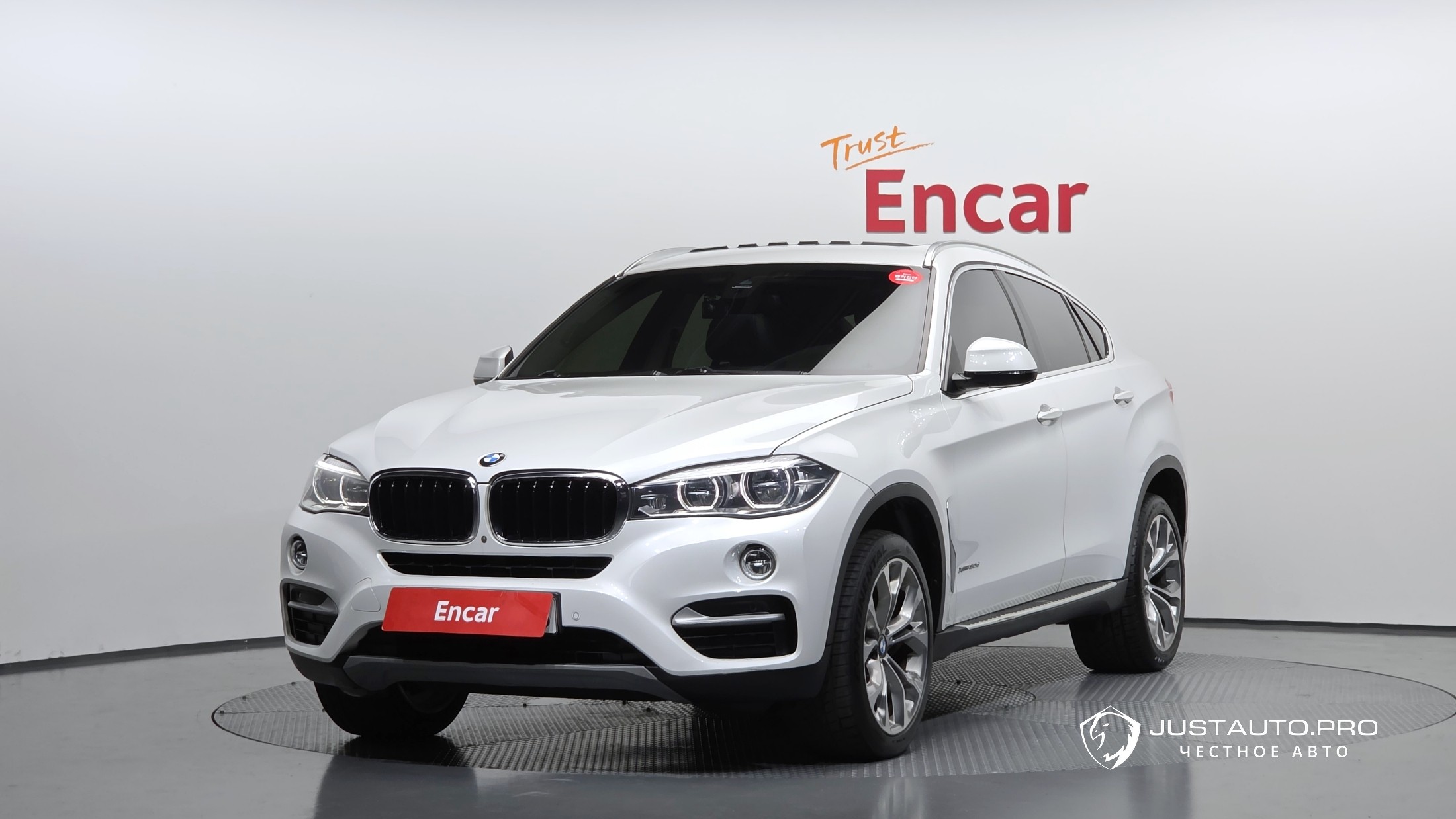 Автомобиль BMW X6