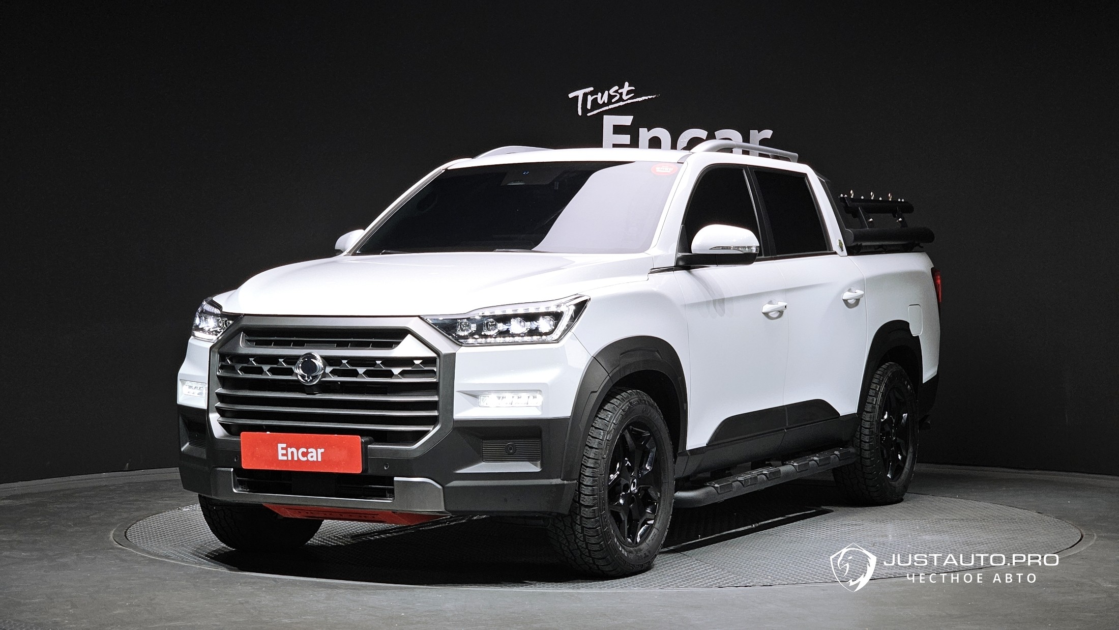 Автомобиль KG_Mobility_Ssangyong Rexton