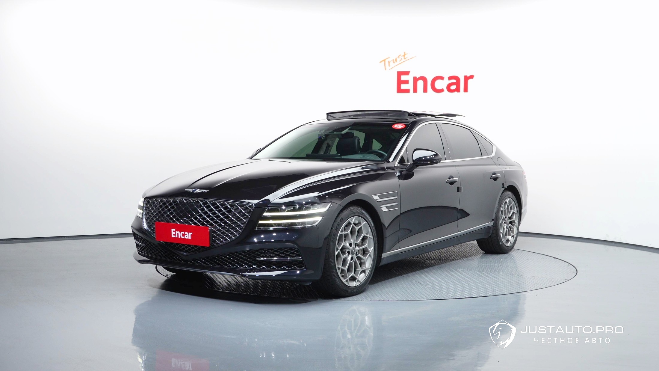Автомобиль Genesis G80