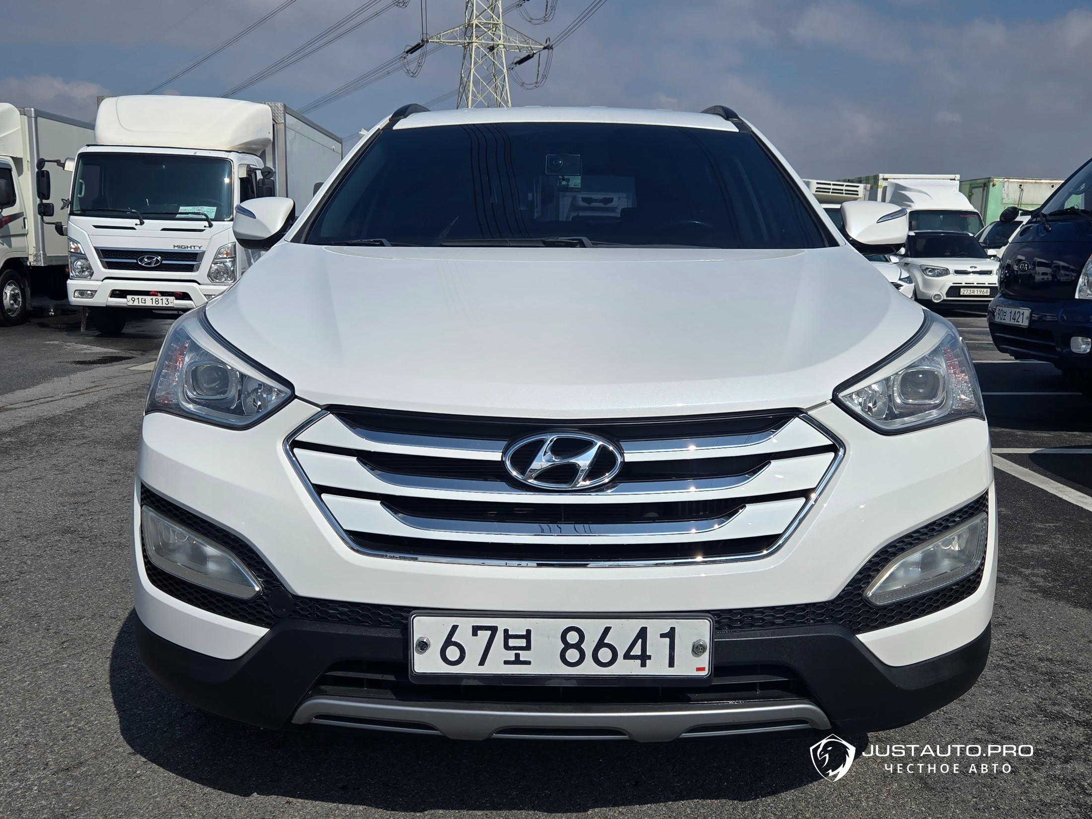 Автомобиль Hyundai Santafe