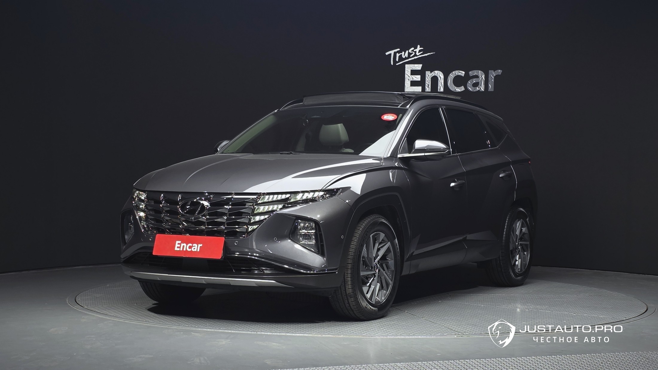 Автомобиль Hyundai Tucson