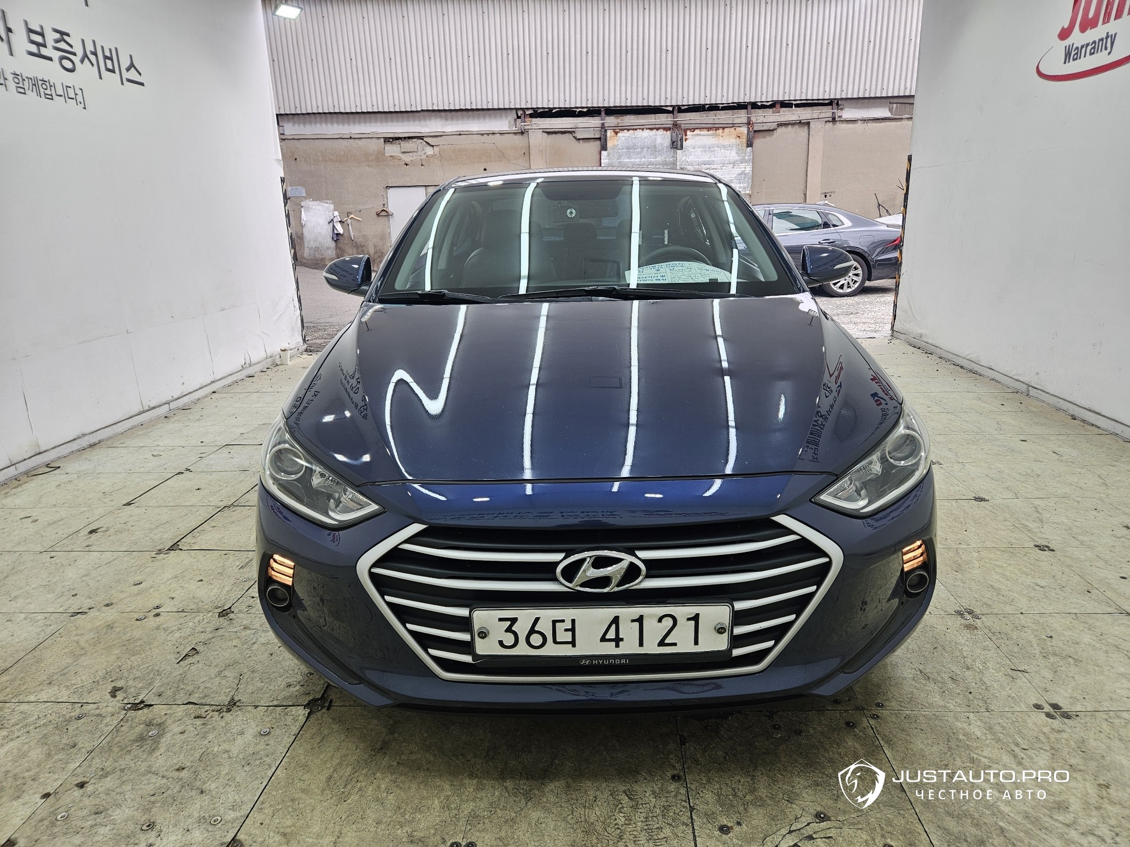 Автомобиль Hyundai AVANTE