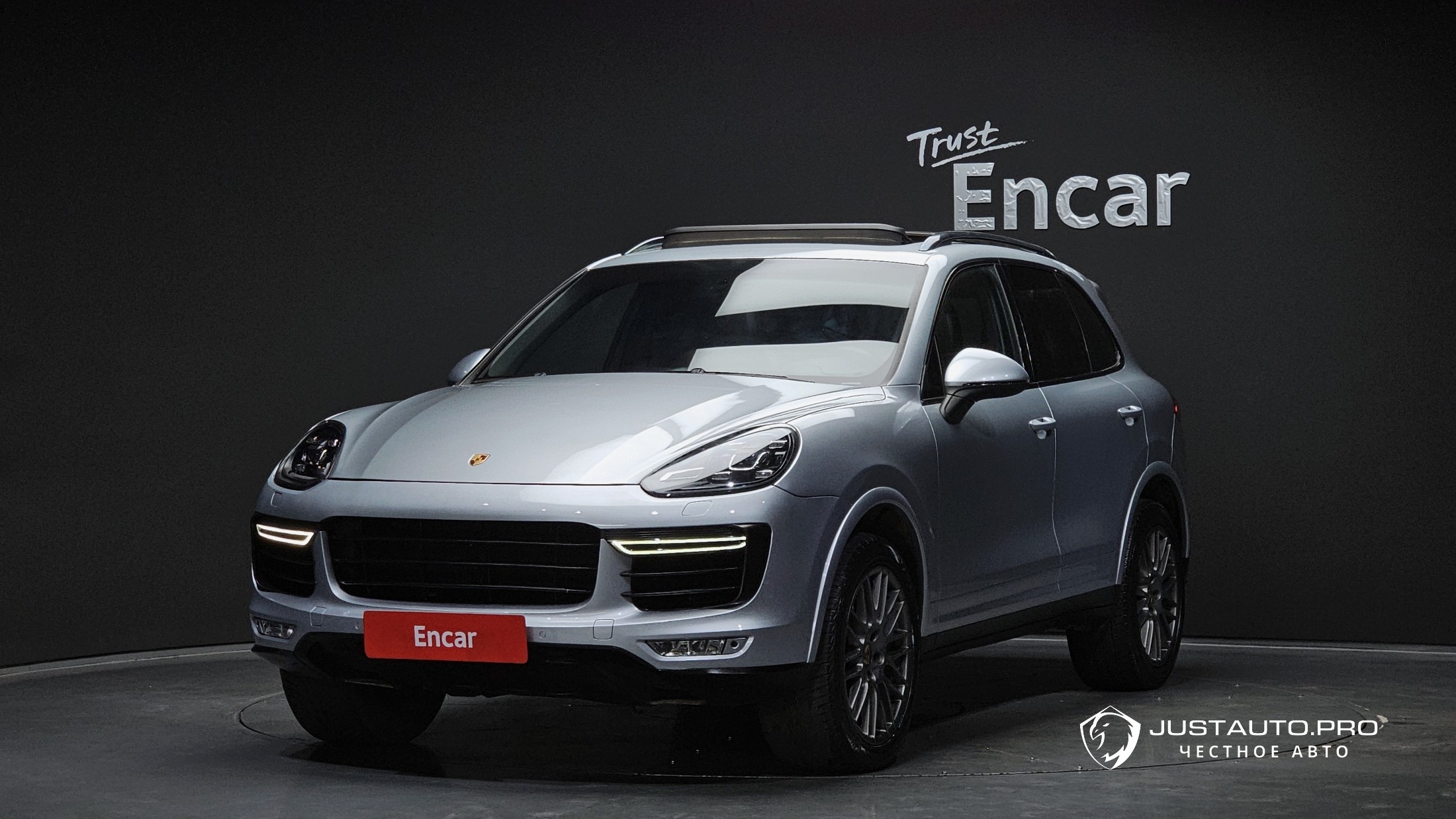 Автомобиль Porsche Cayenne