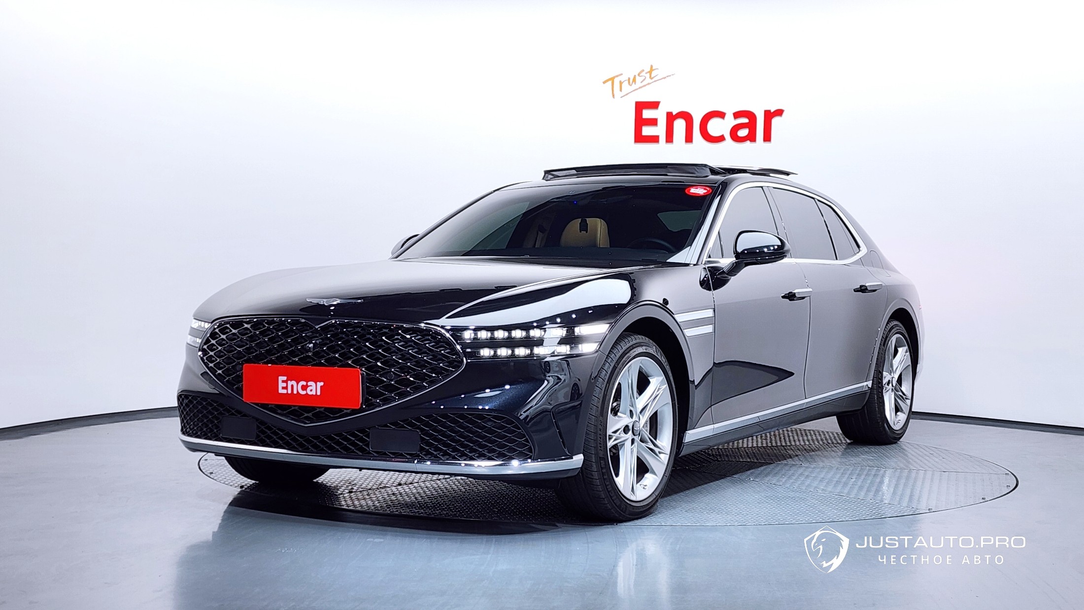 Автомобиль Genesis G90