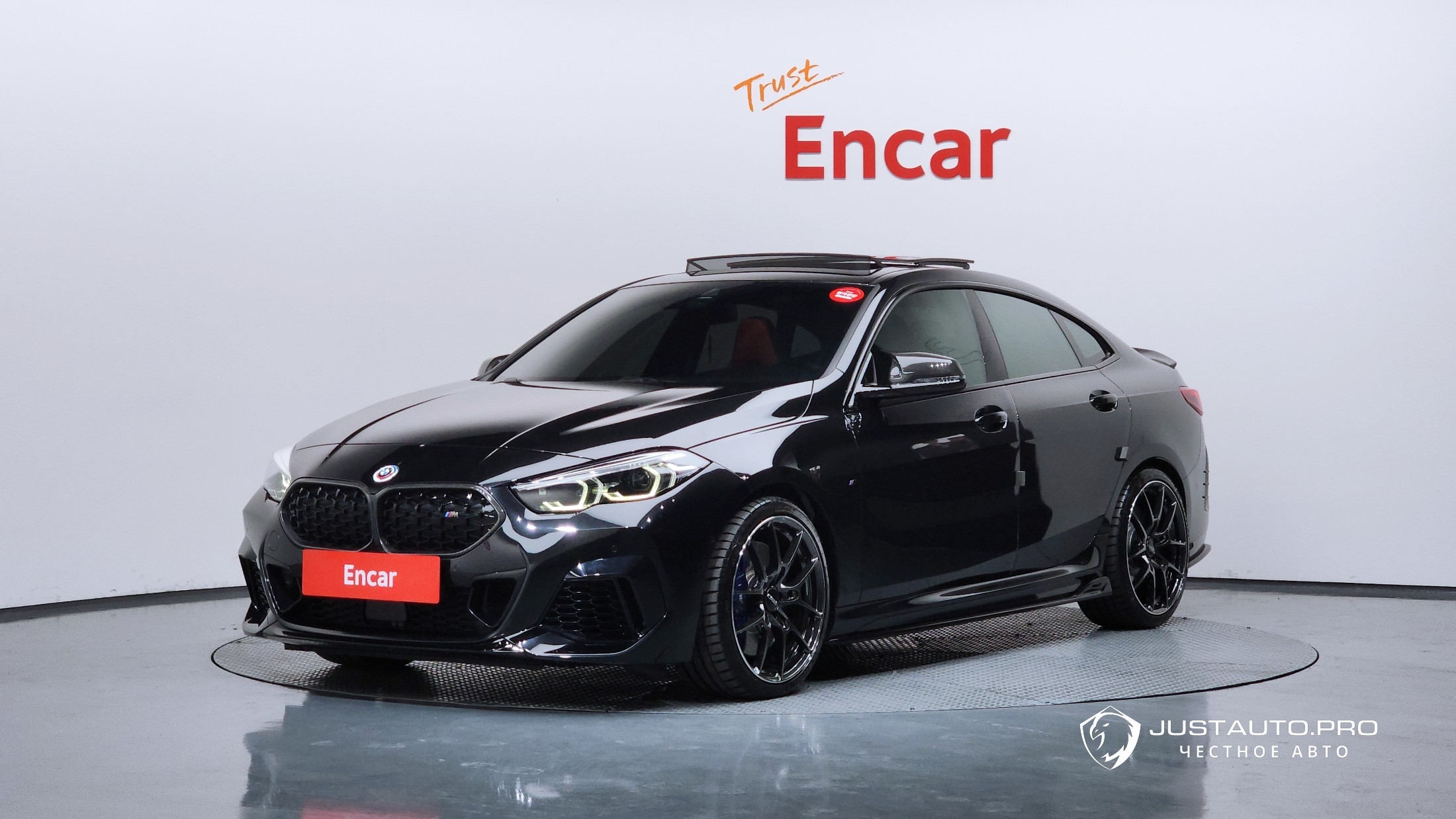 Автомобиль BMW 2-Series