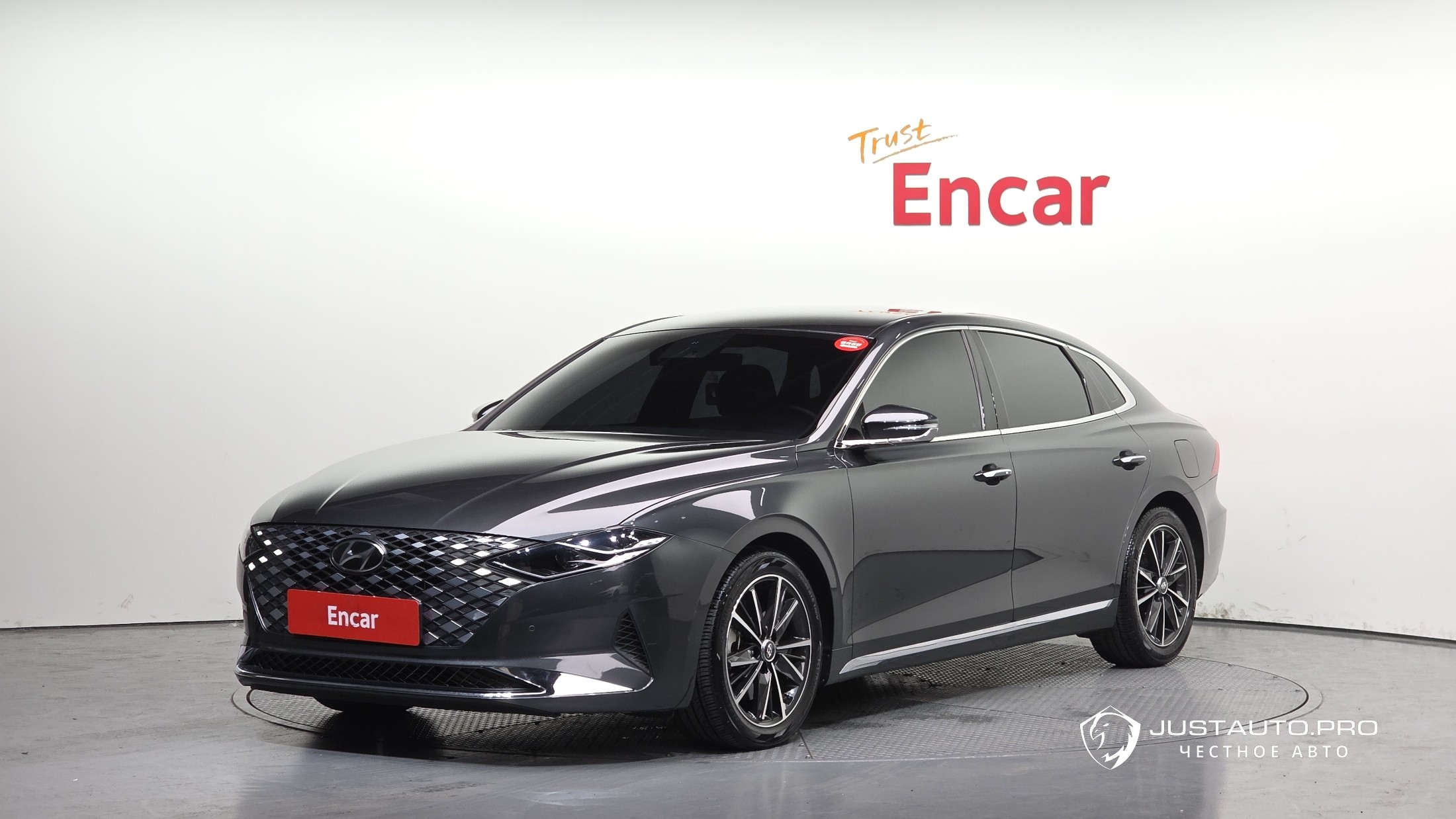 Автомобиль Hyundai Grandeur