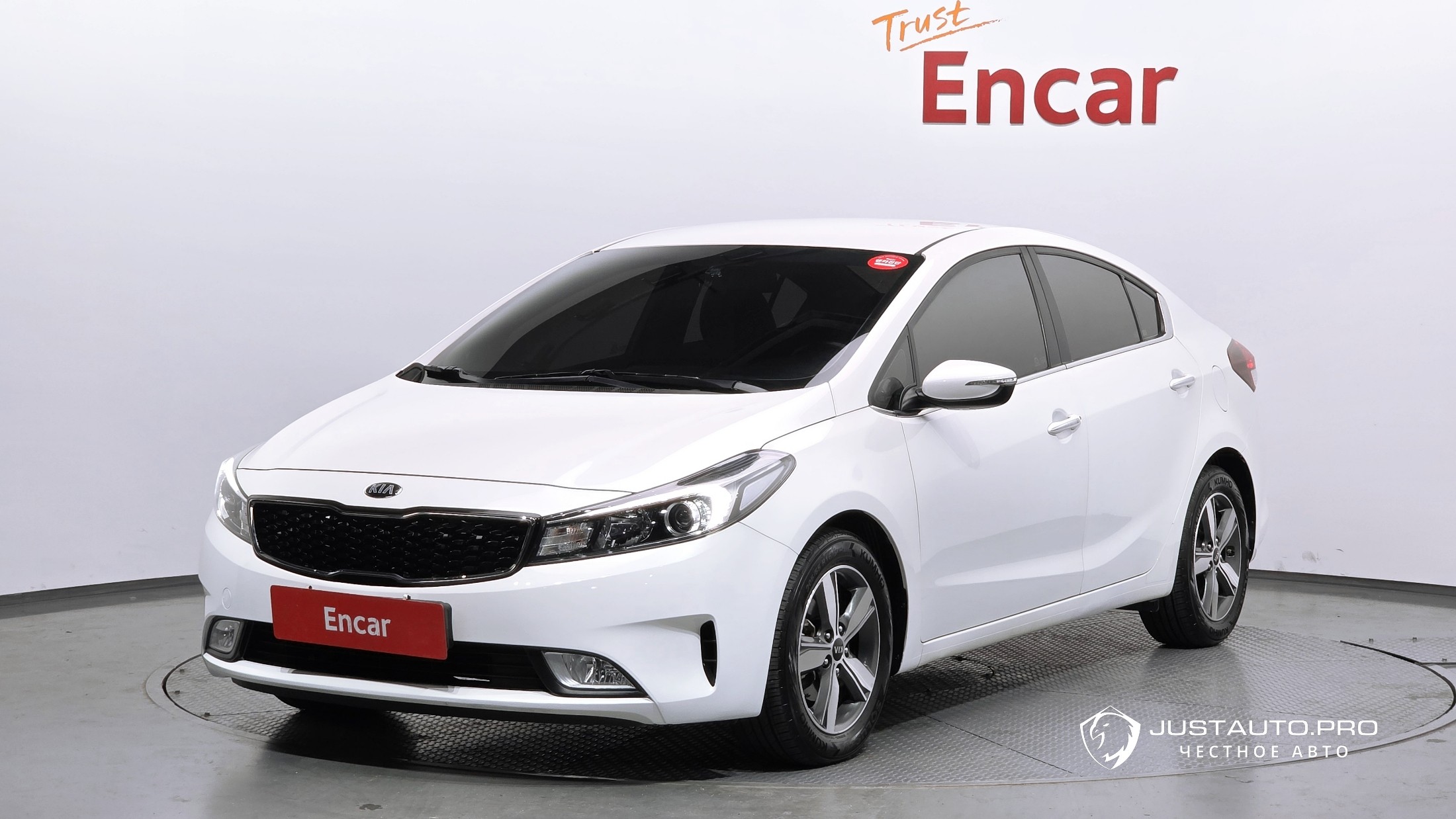 Автомобиль Kia K3