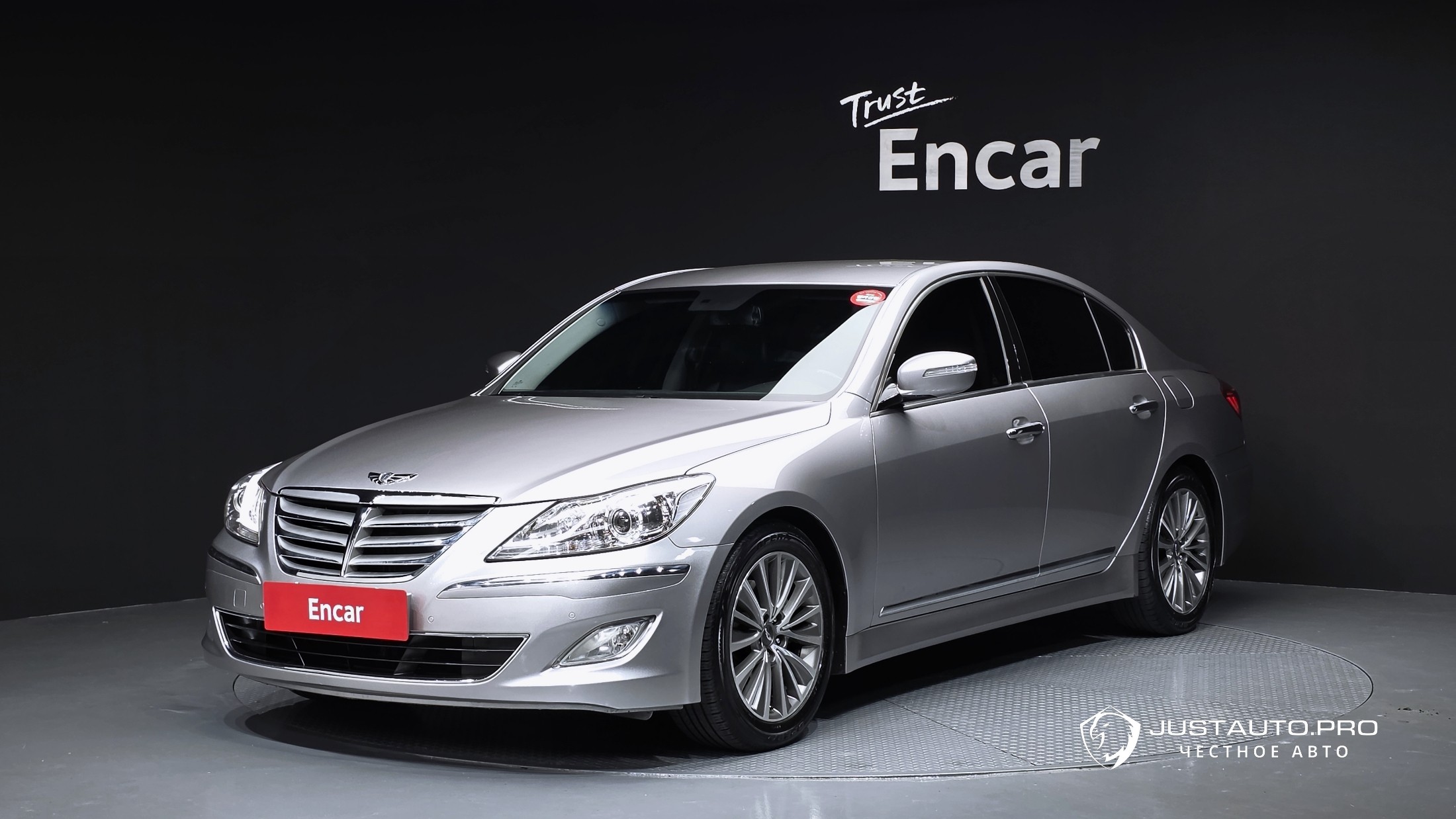 Автомобиль Hyundai Genesis