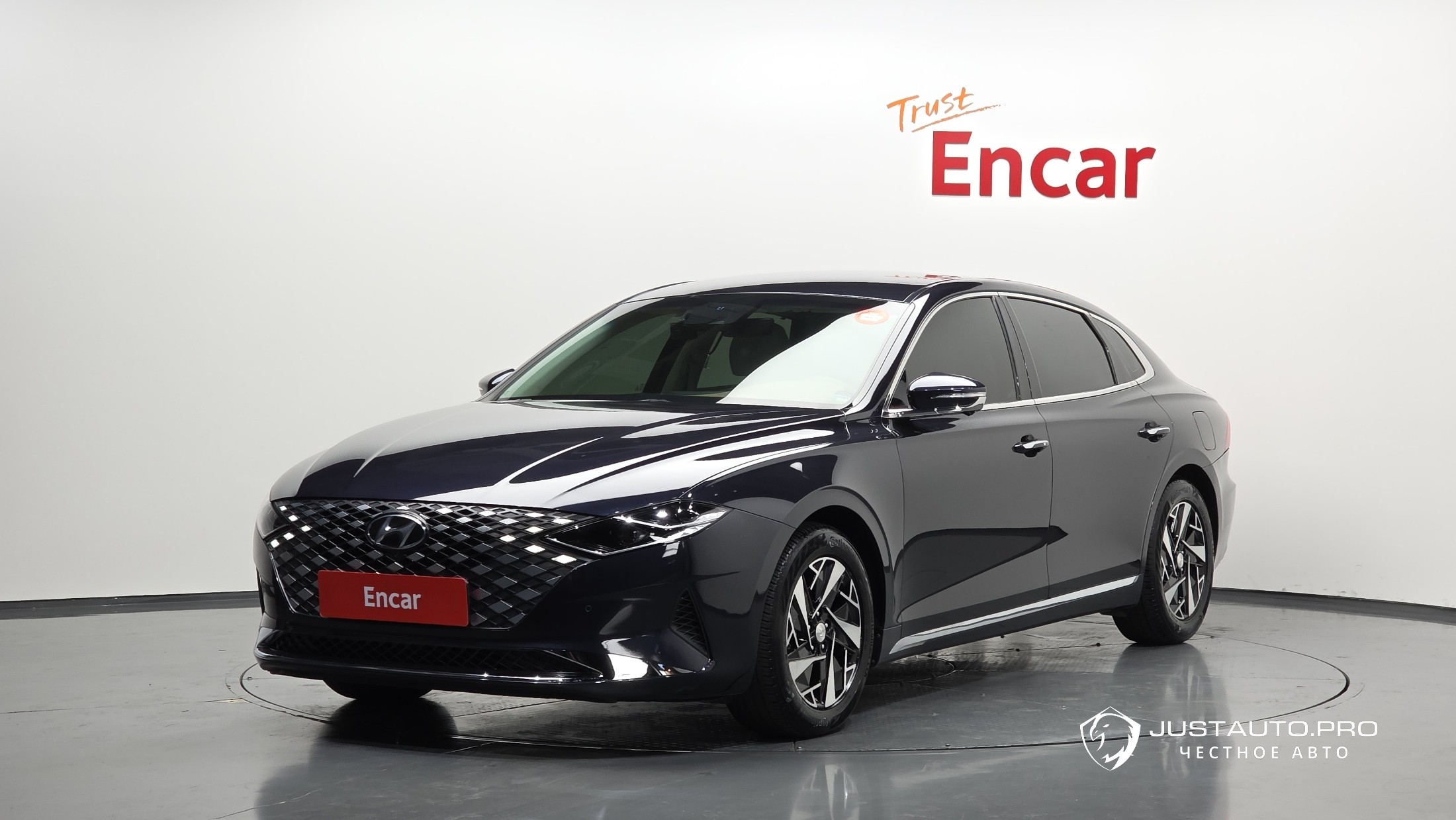 Автомобиль Hyundai Grandeur