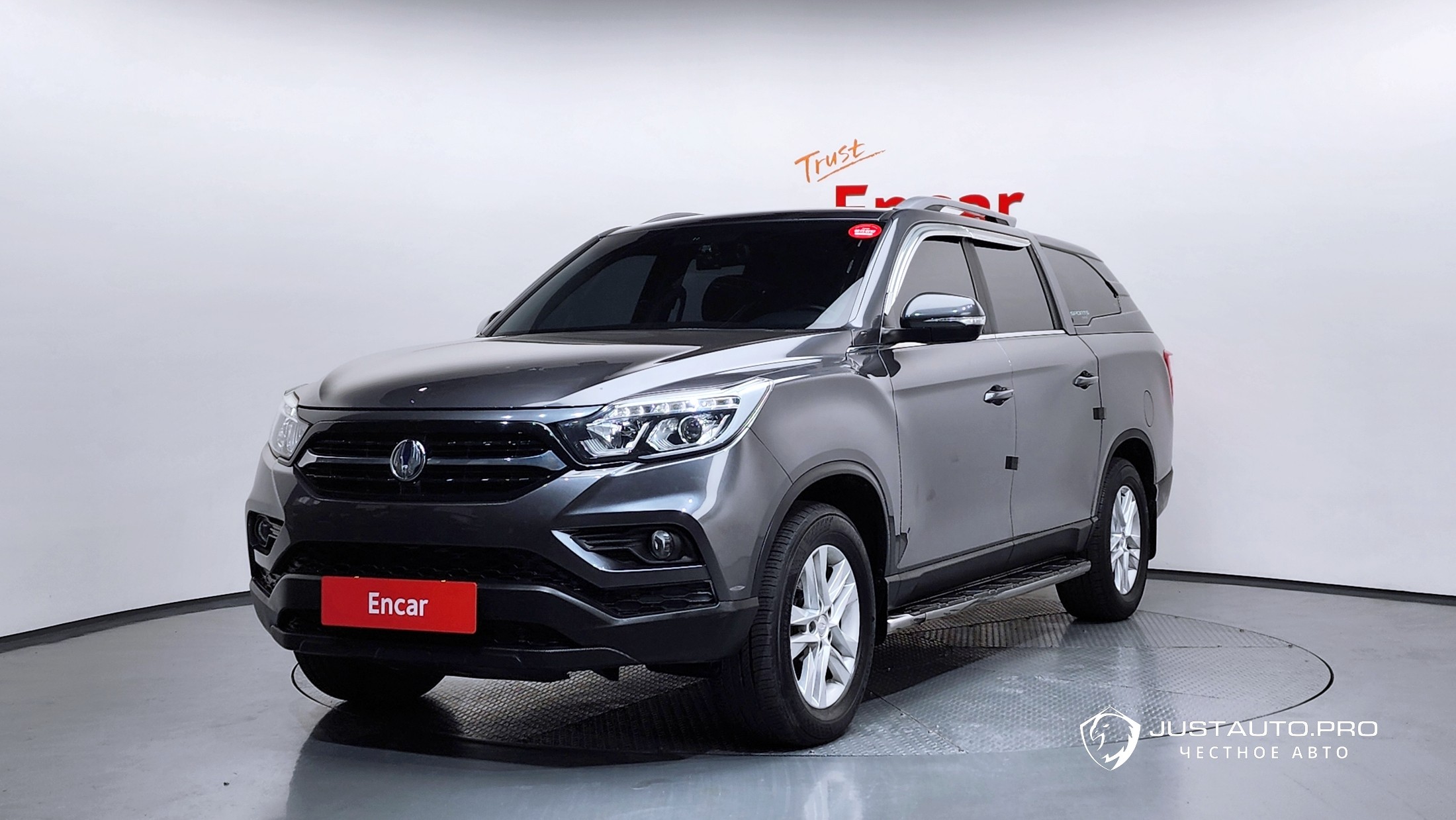 Автомобиль KG_Mobility_Ssangyong Rexton