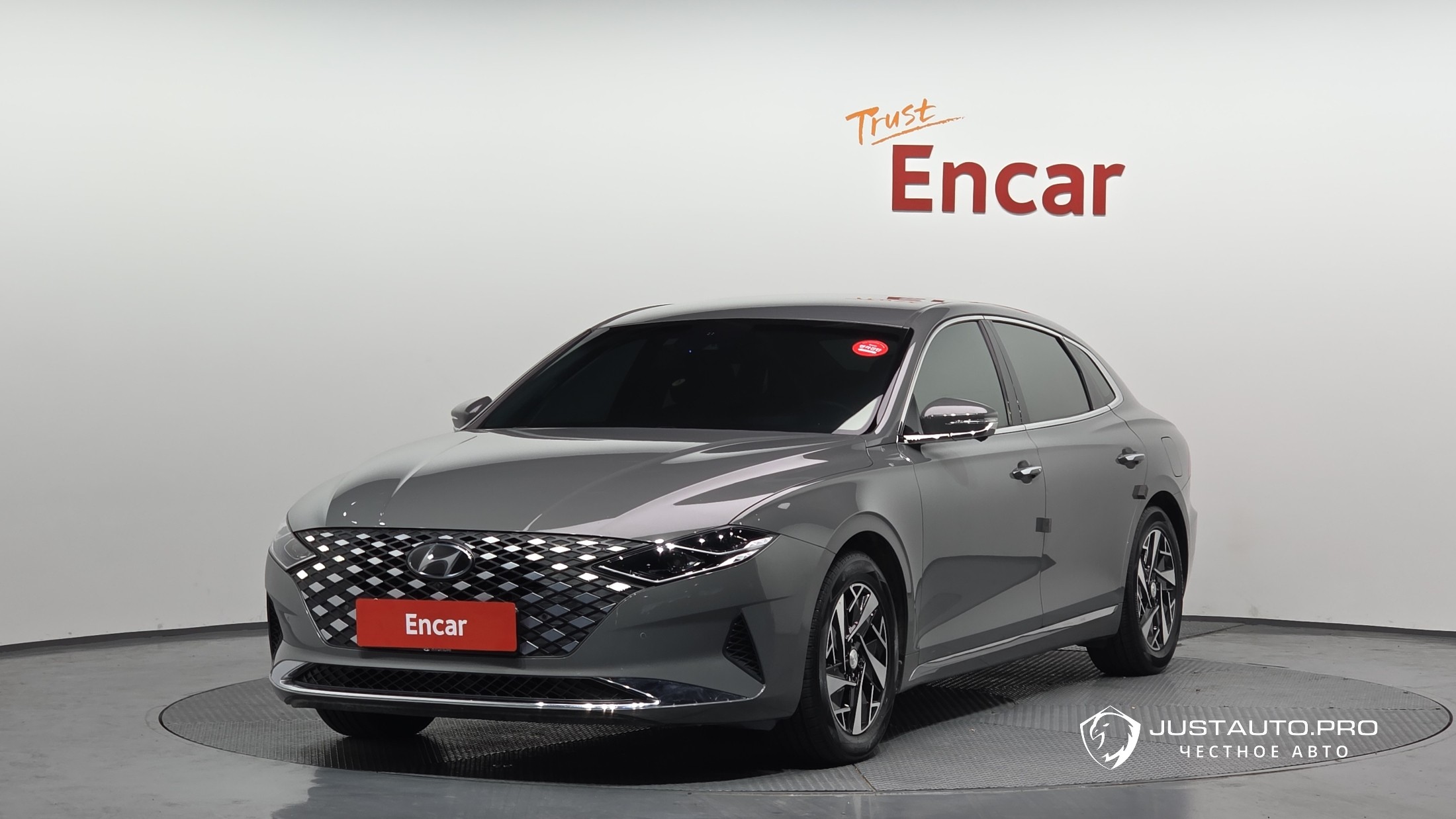 Автомобиль Hyundai Grandeur