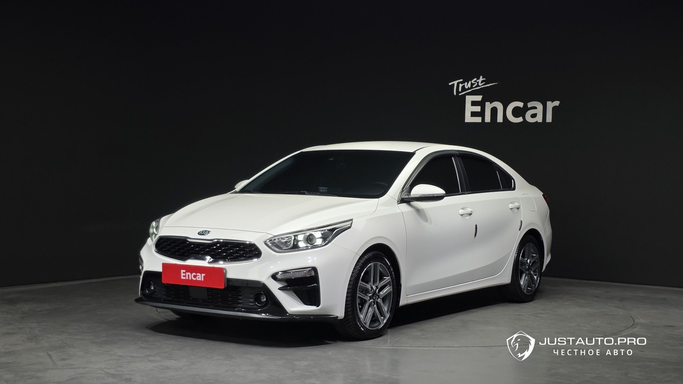Автомобиль Kia K3