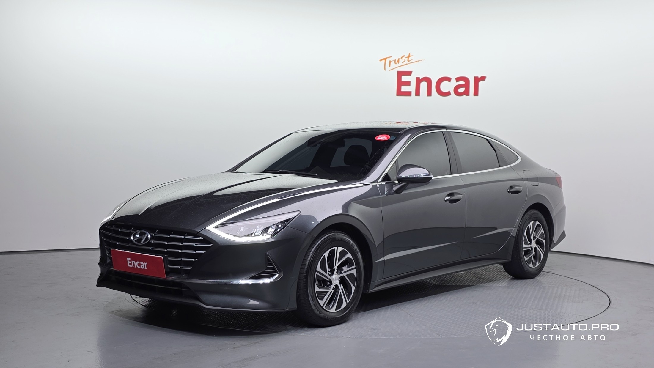 Автомобиль Hyundai Sonata