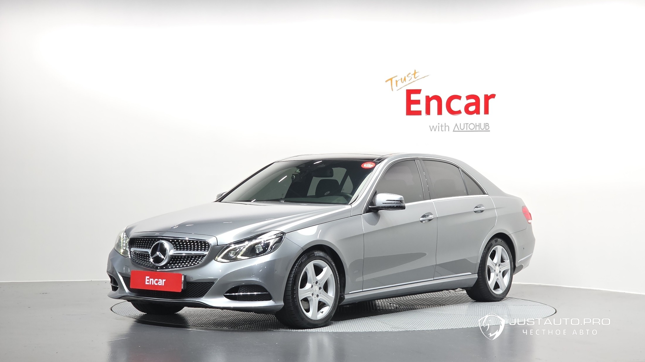 Автомобиль Mercedes-Benz E-Class