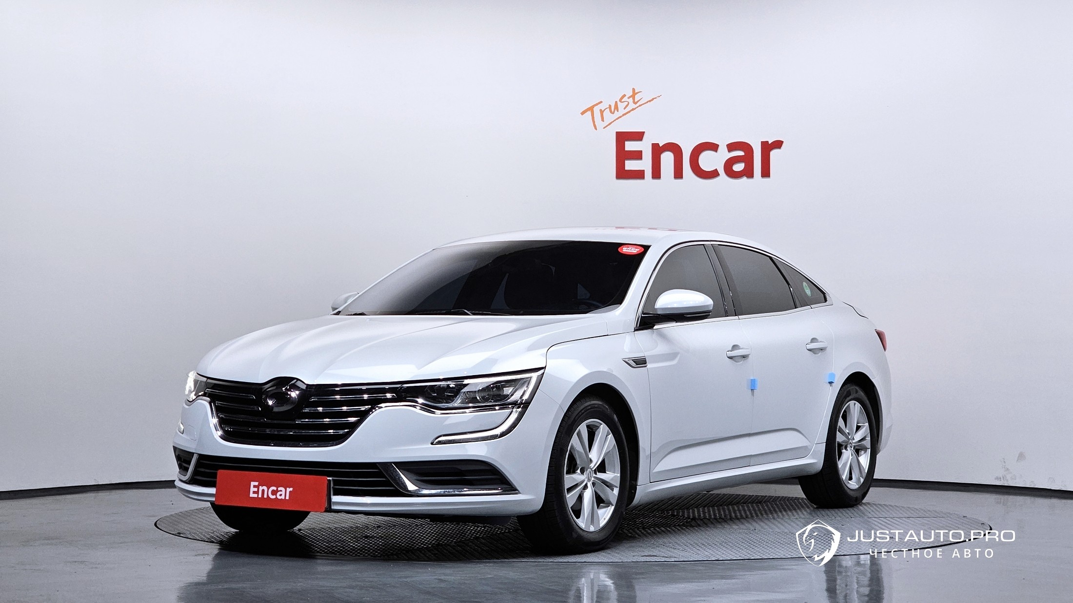 Автомобиль Renault-KoreaSamsung SM6