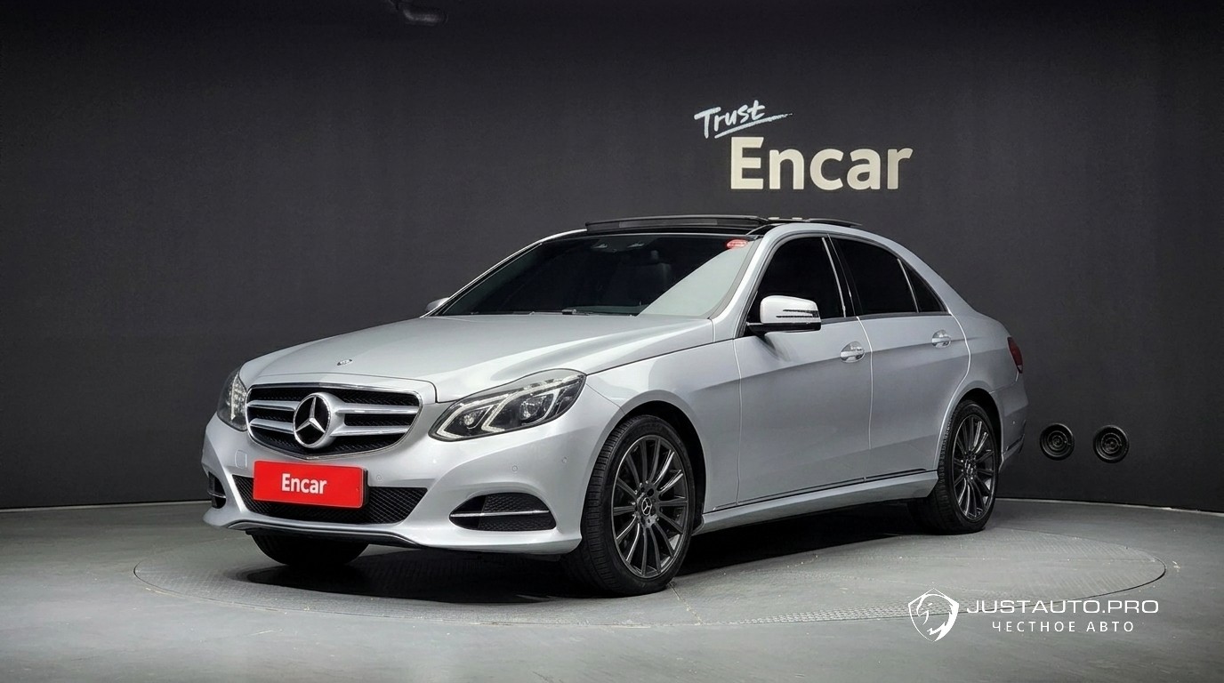 Автомобиль Mercedes-Benz E-Class