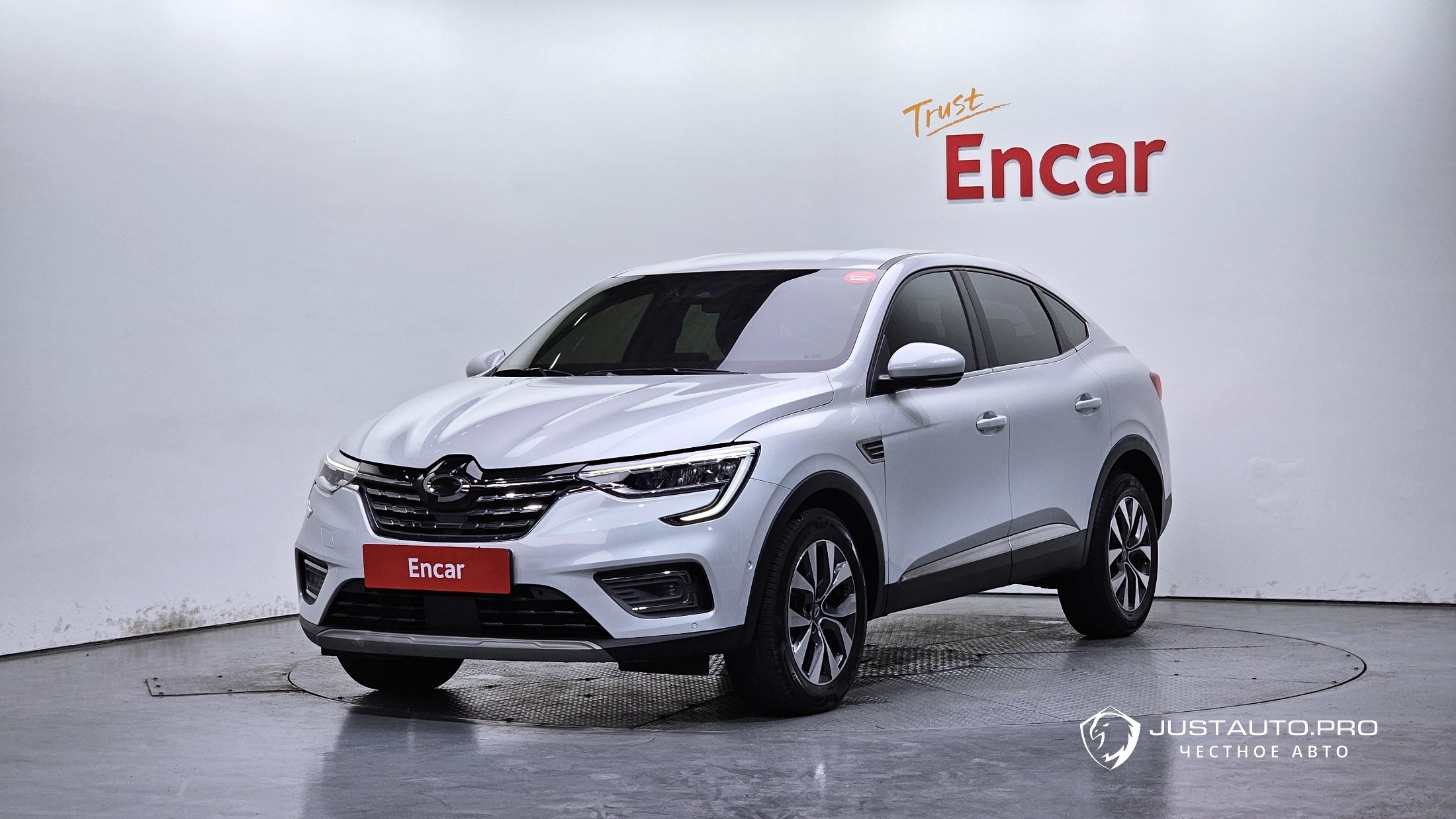 Автомобиль Renault-KoreaSamsung XM3