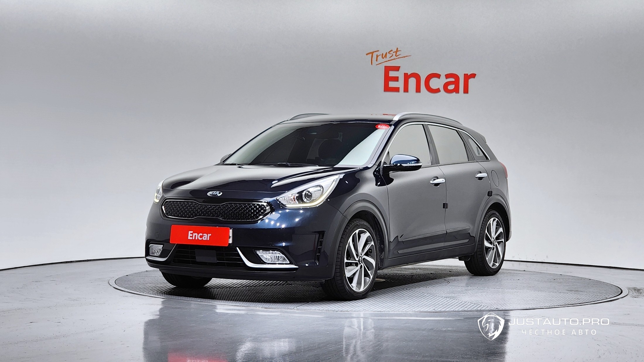 Автомобиль Kia Niro