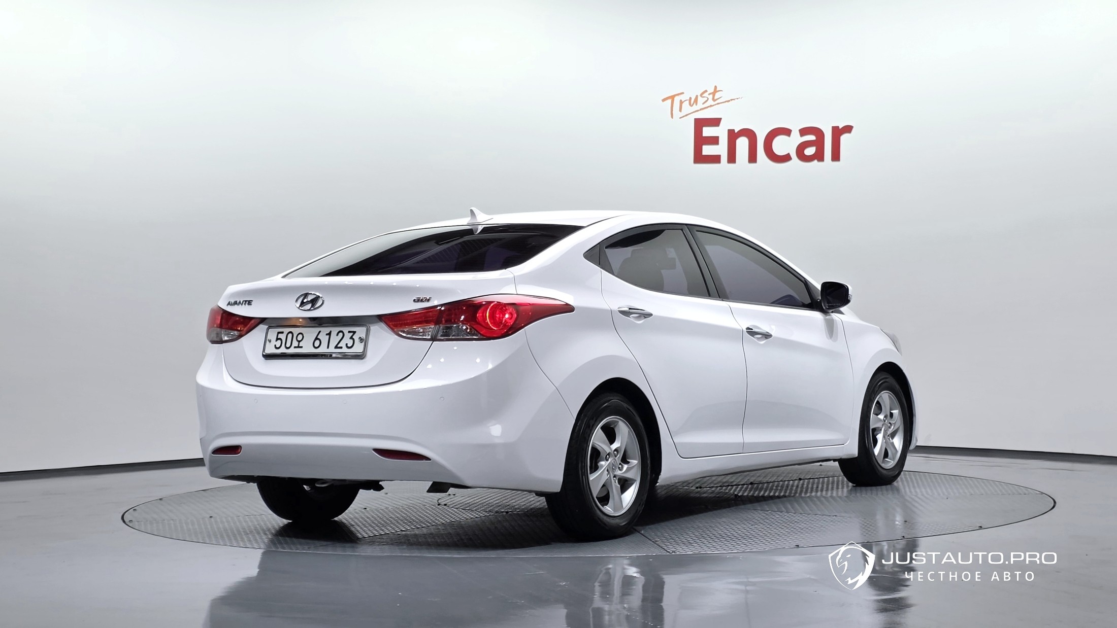 Автомобиль Hyundai AVANTE