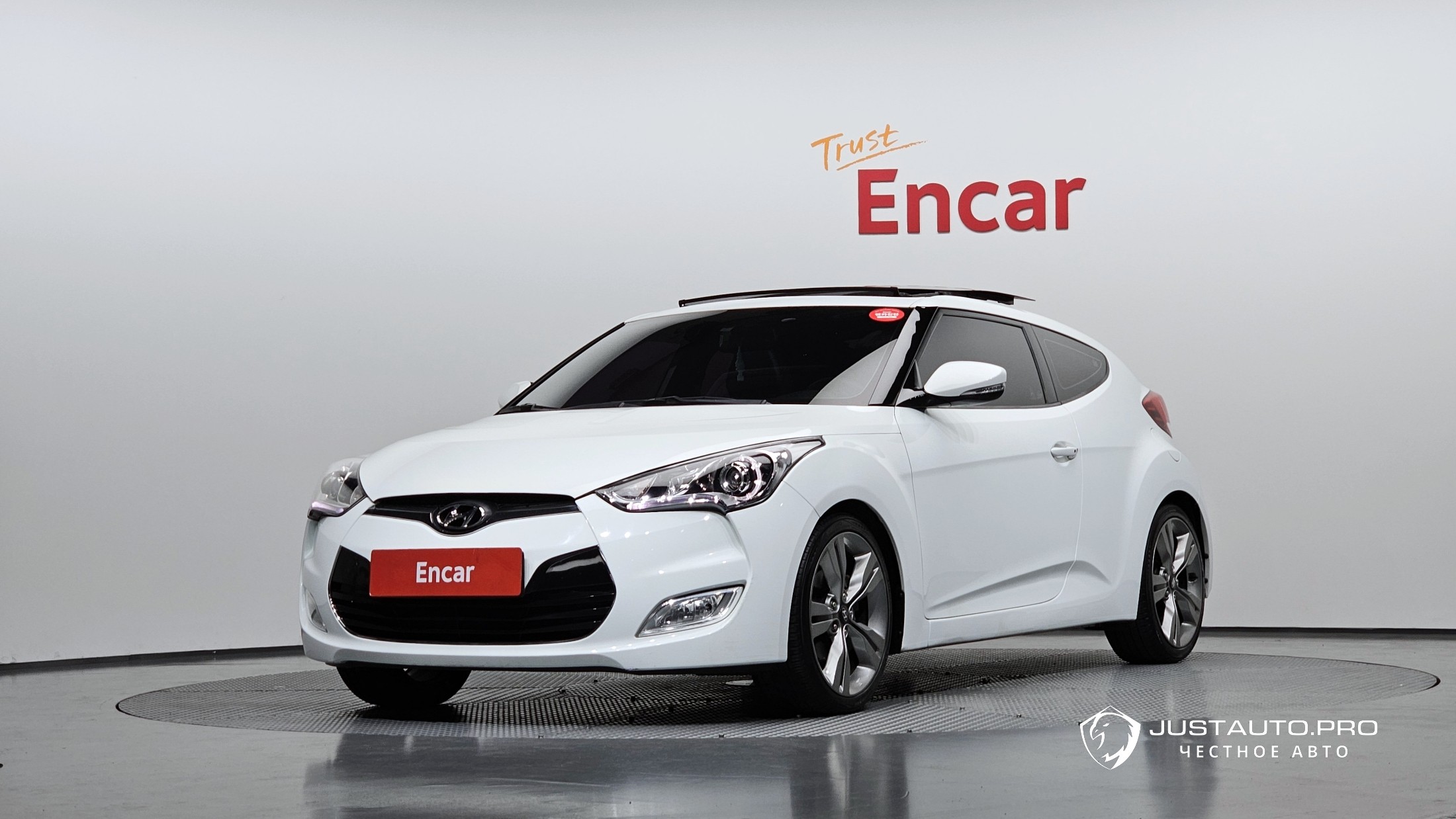 Автомобиль Hyundai Veloster