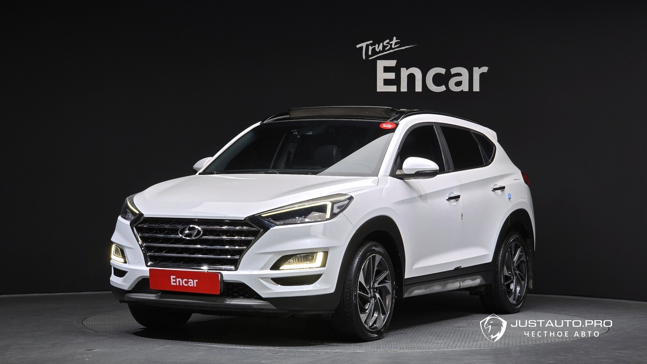 Автомобиль Hyundai Tucson