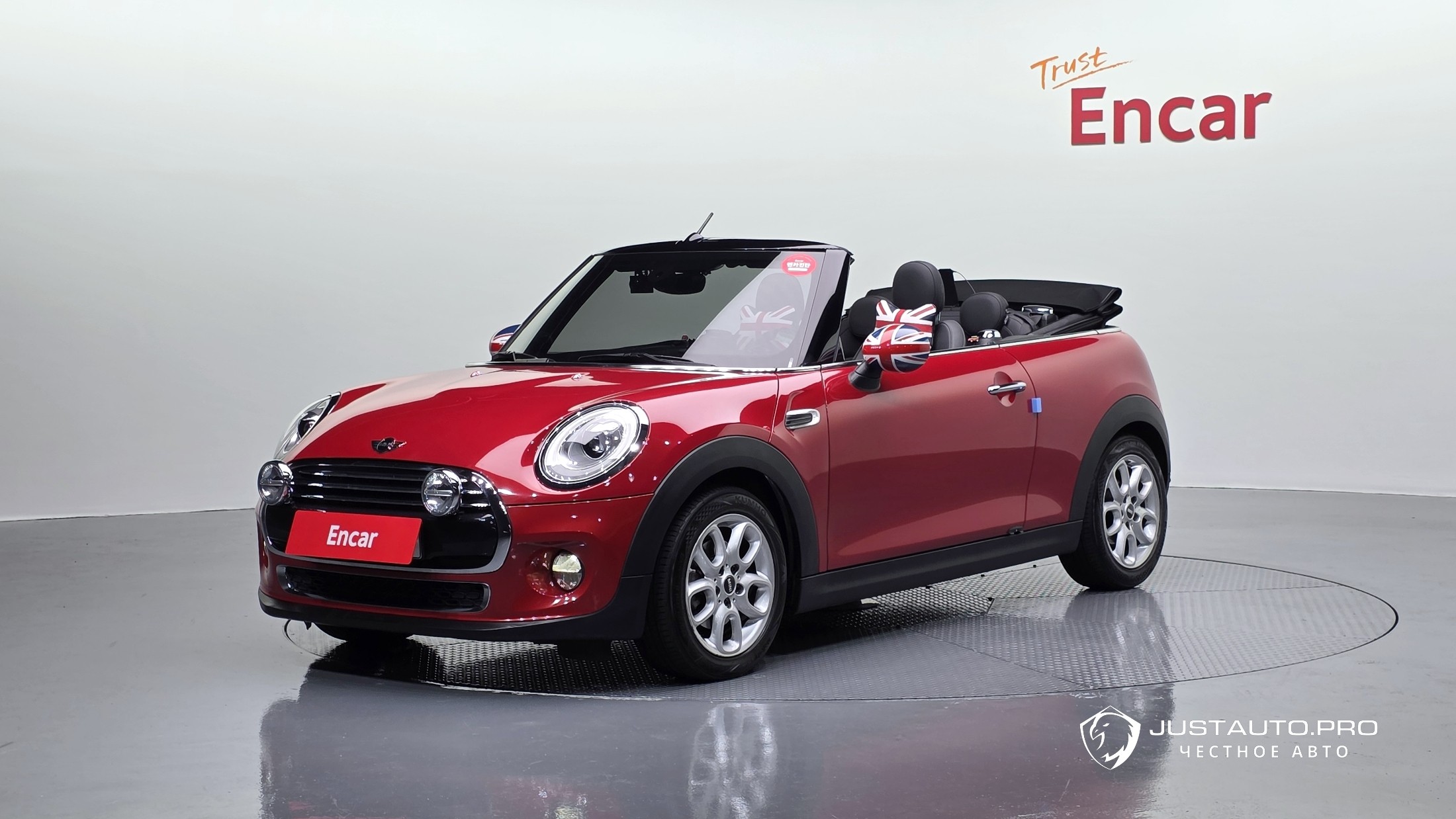 Автомобиль Mini Cooper Convertible