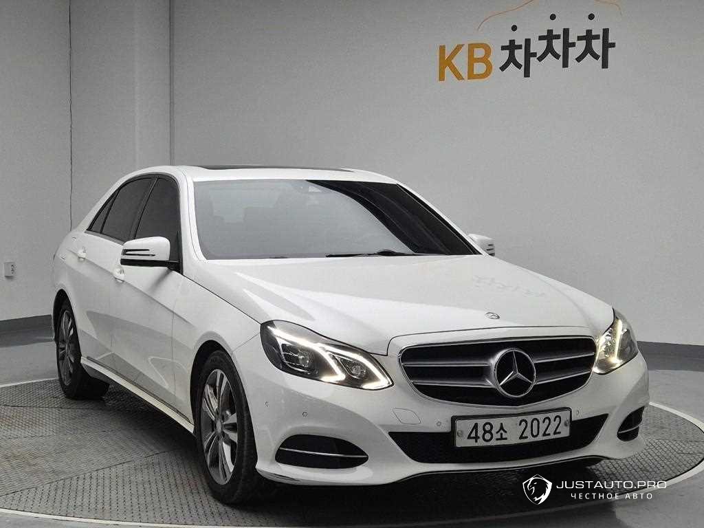 Автомобиль Mercedes-Benz E-Class