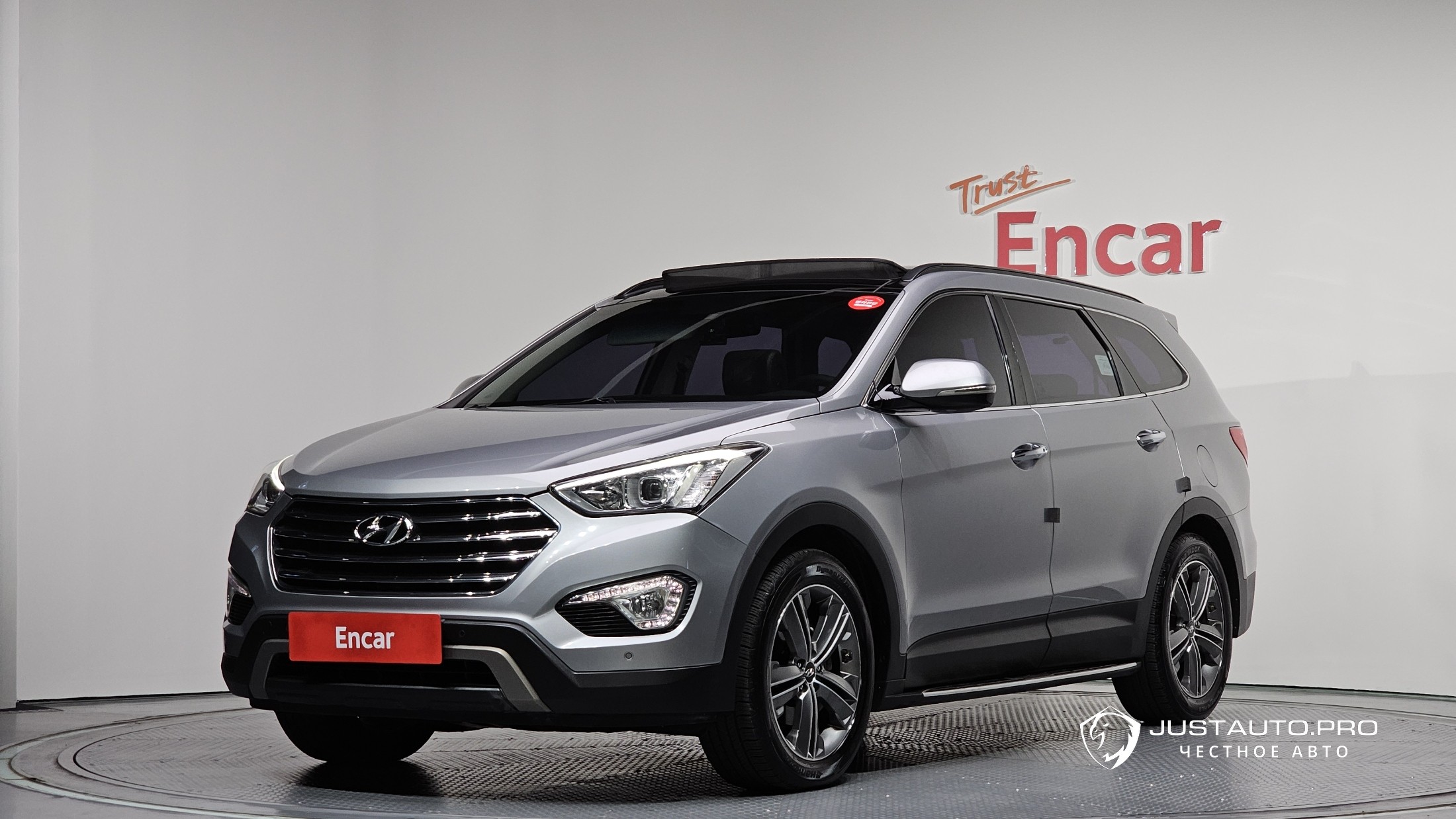 Автомобиль Hyundai Maxcruz