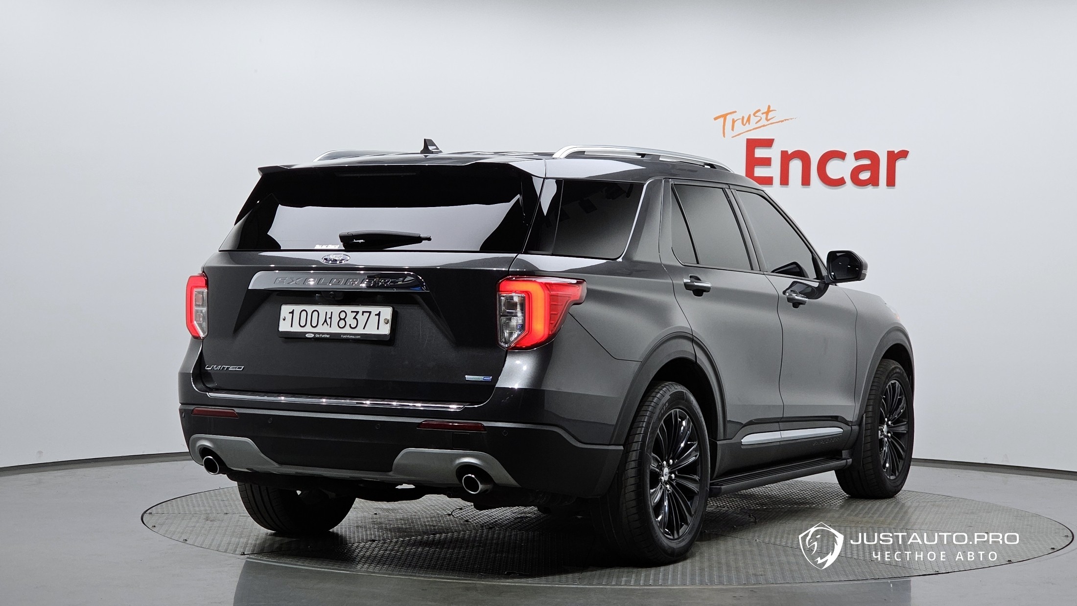Автомобиль Ford Explorer