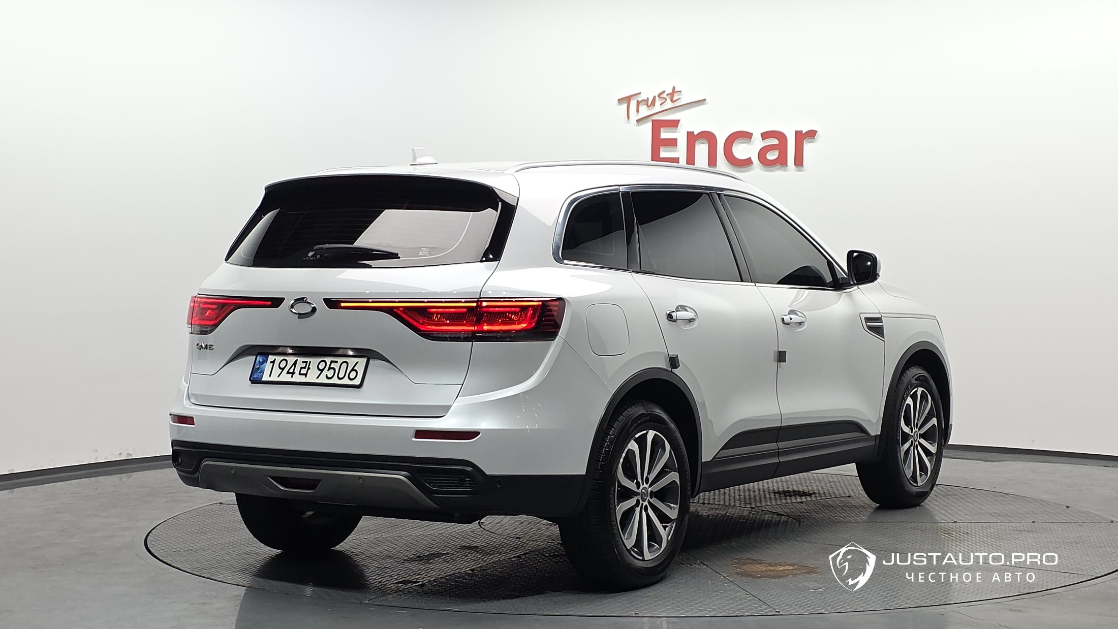 Автомобиль Renault-KoreaSamsung QM6