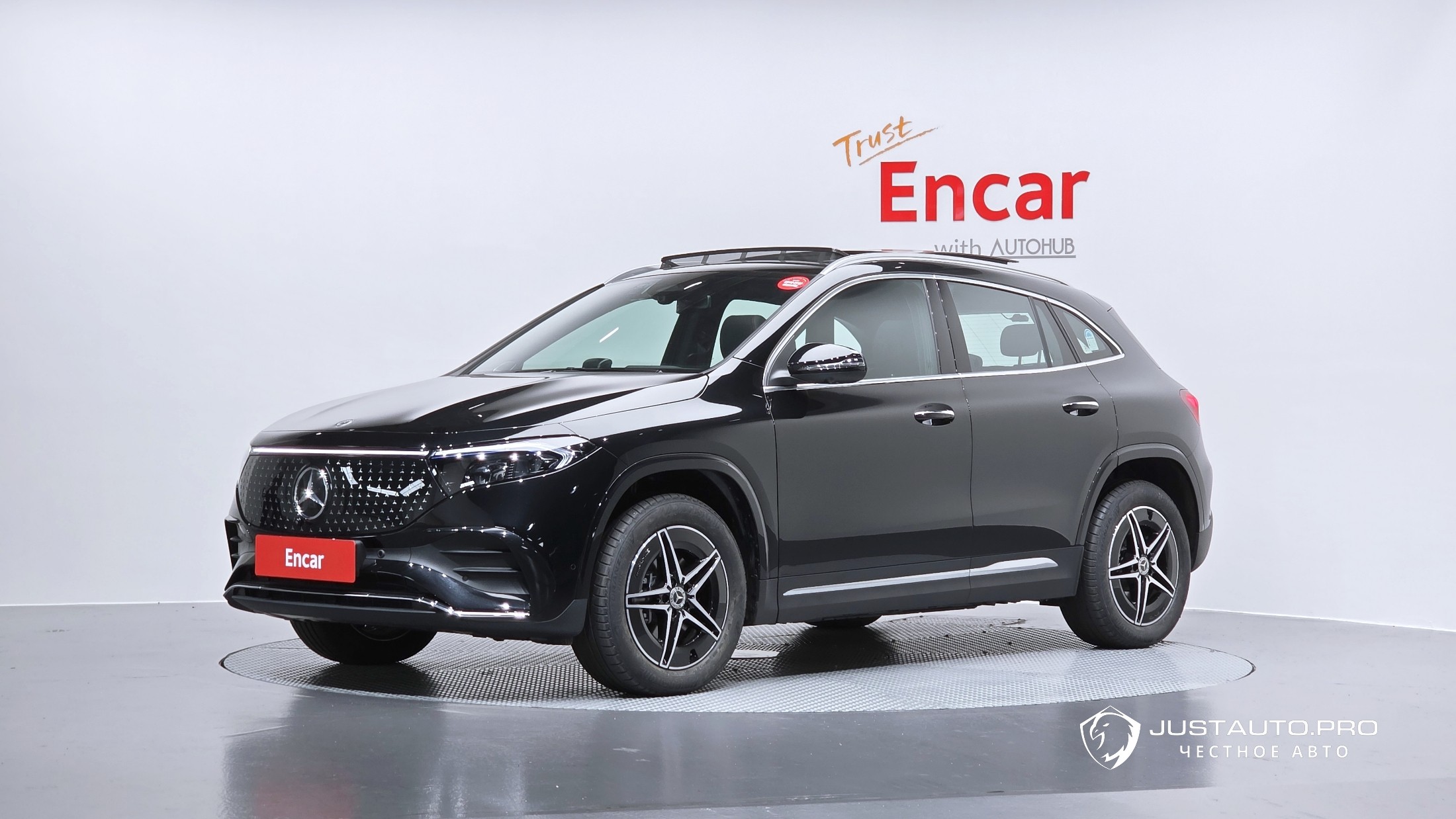 Автомобиль Mercedes-Benz EQA