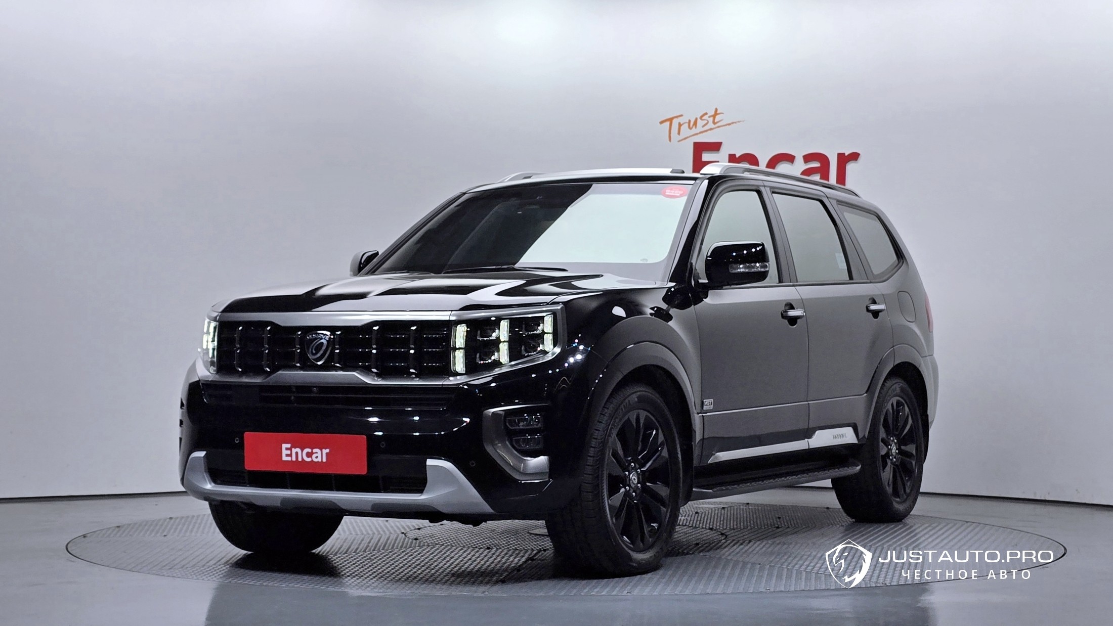 Автомобиль Kia Mohave