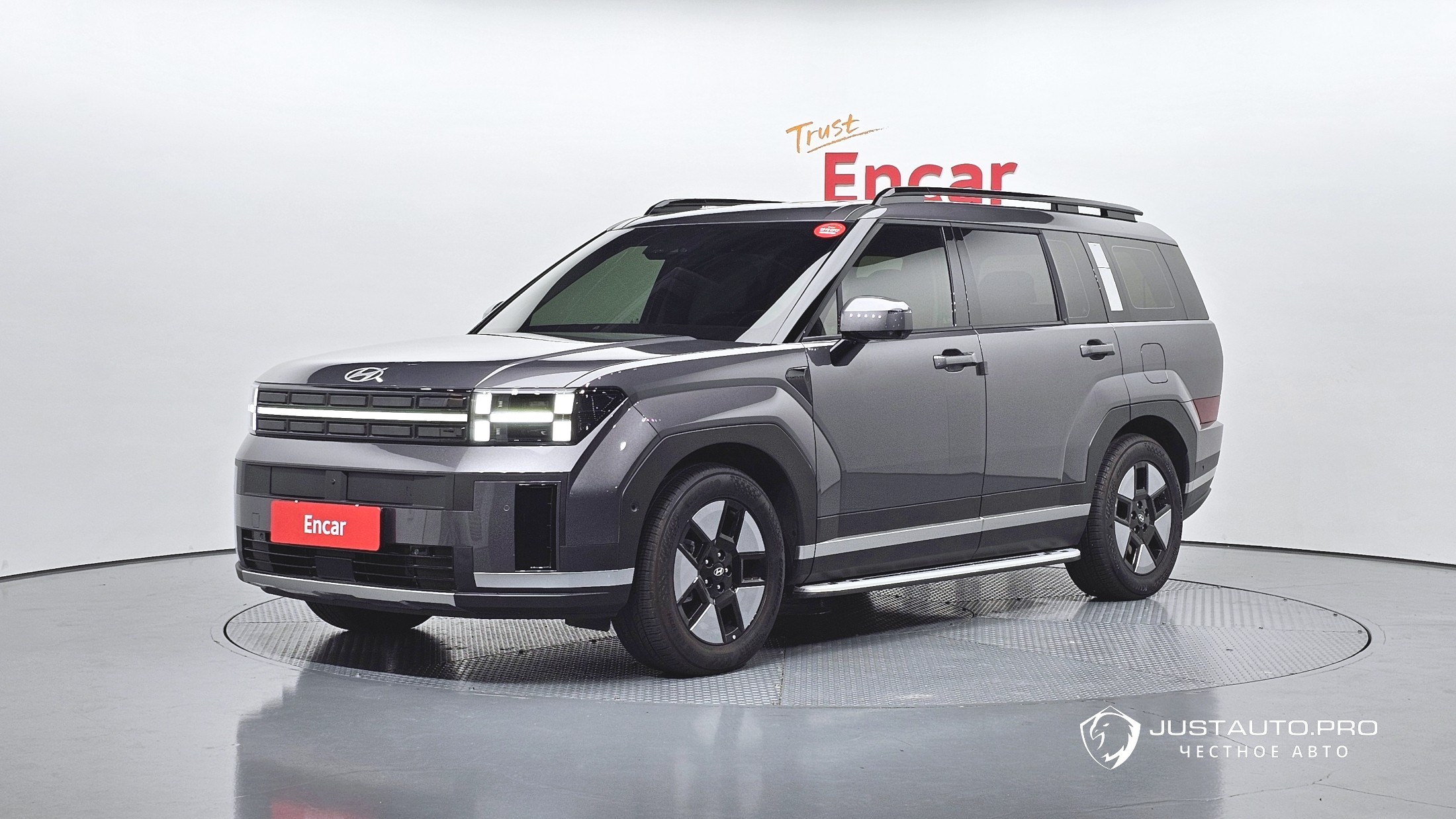 Автомобиль Hyundai Santafe