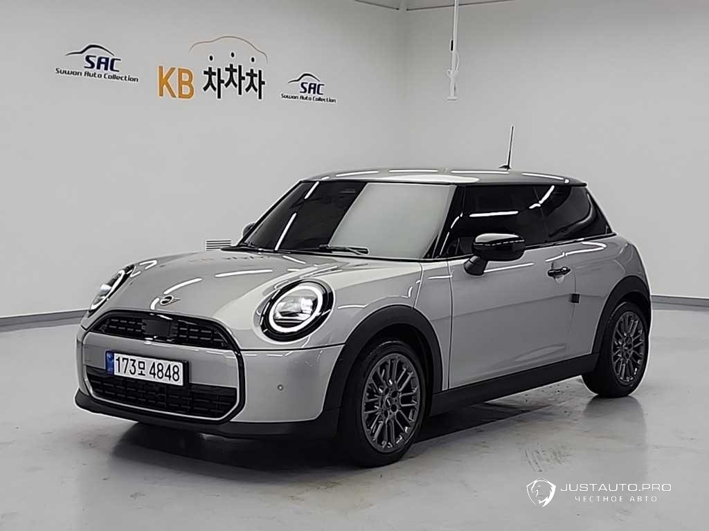 Автомобиль Mini Cooper