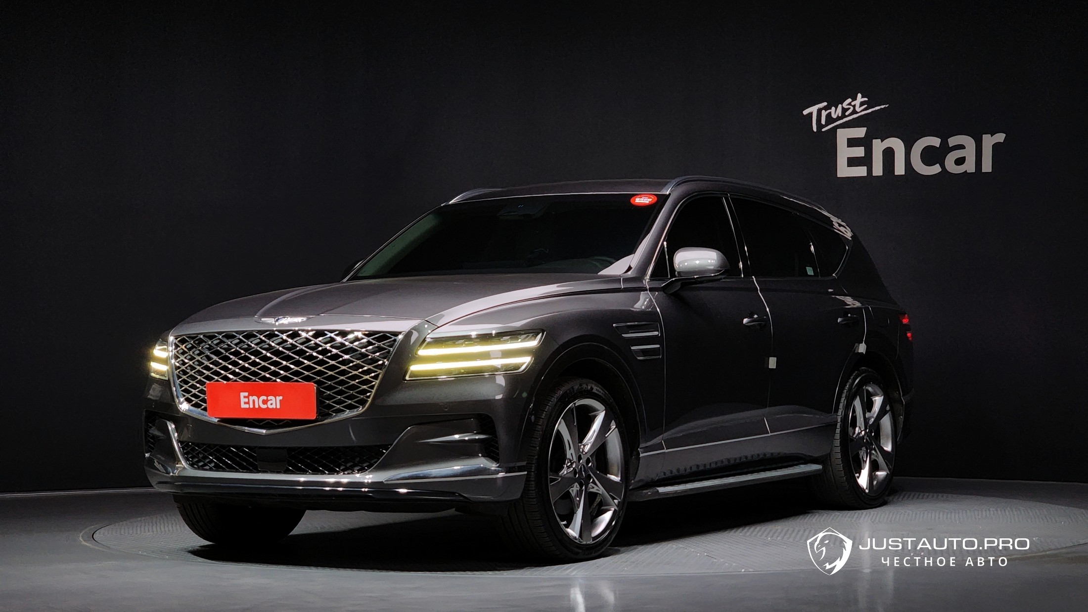 Автомобиль Genesis GV80