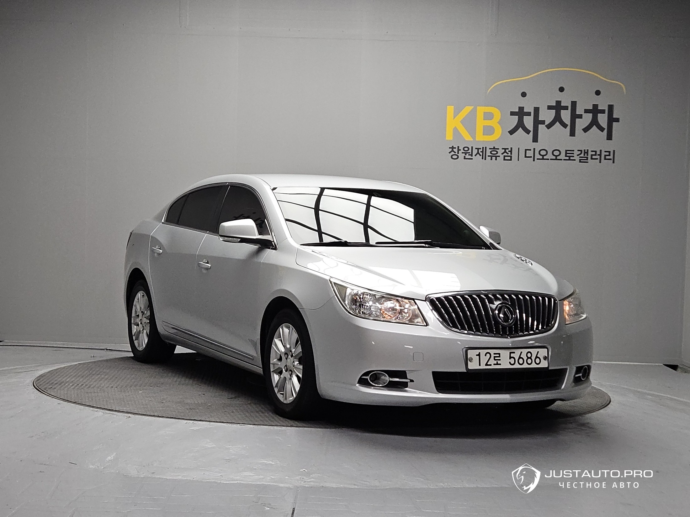 Автомобиль ChevroletGMDaewoo Alpheon