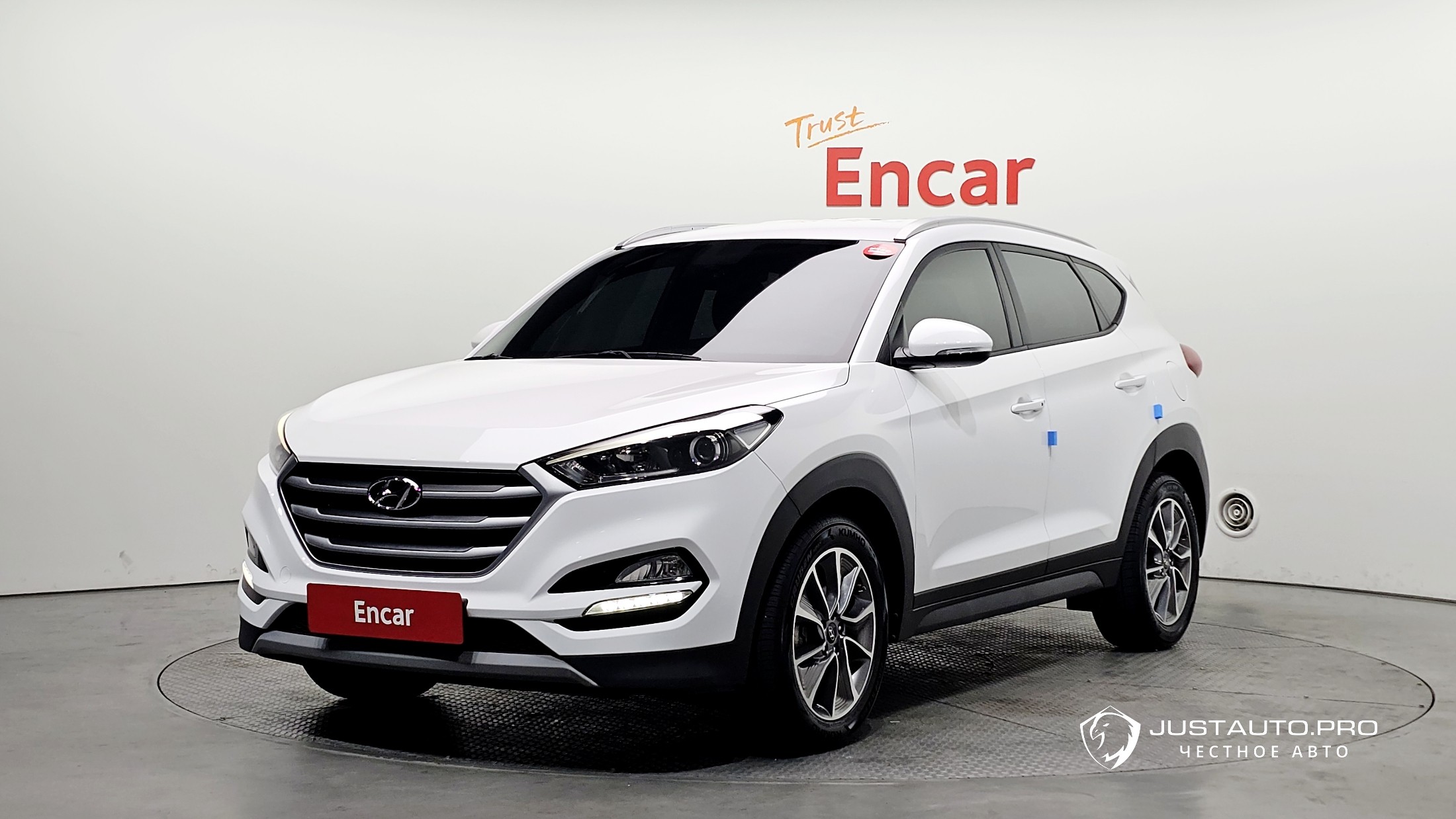 Автомобиль Hyundai Tucson