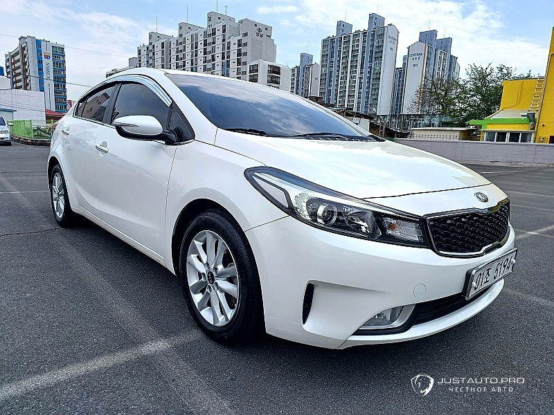Автомобиль Kia K3