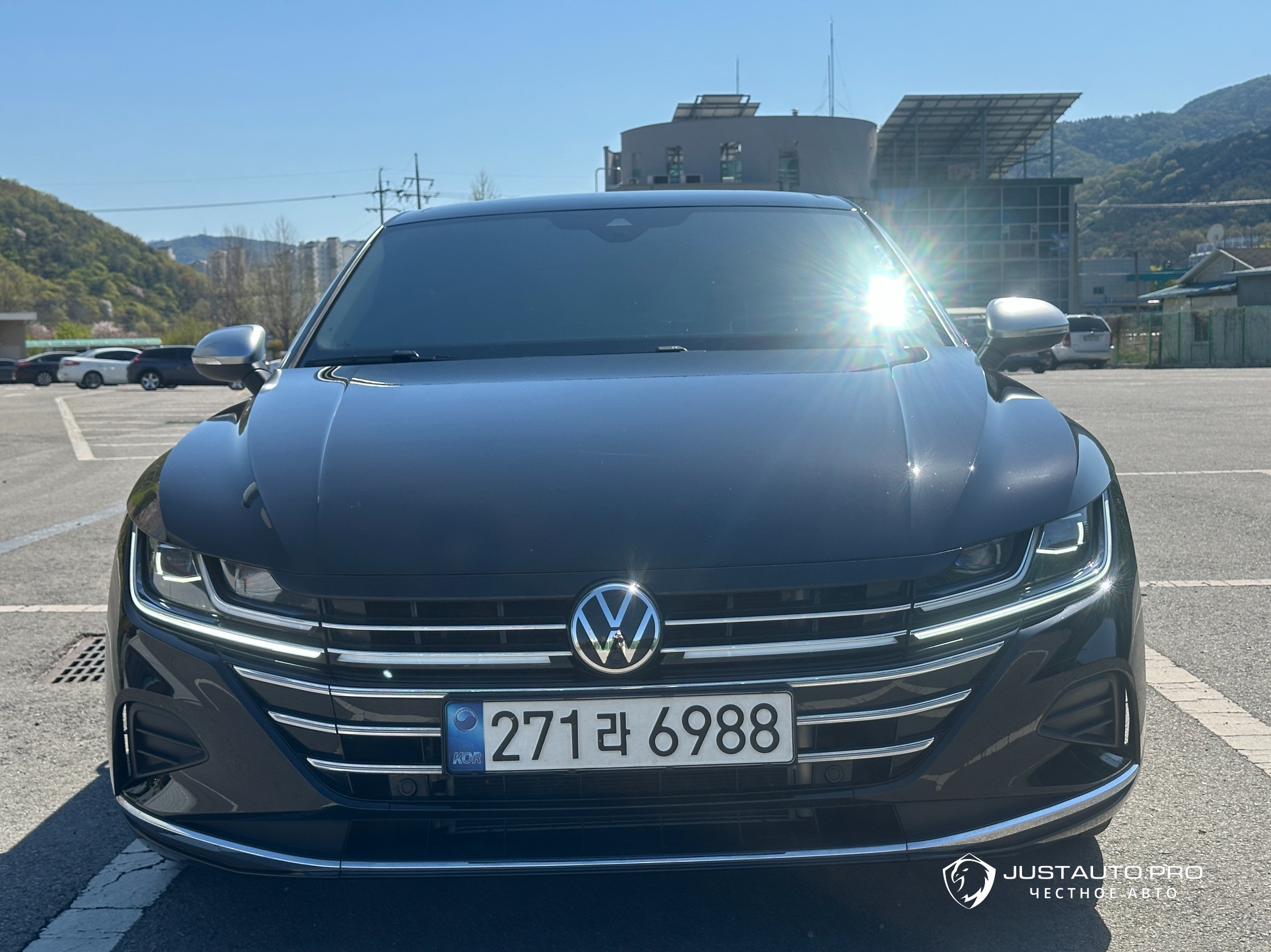 Автомобиль Volkswagen Arteon