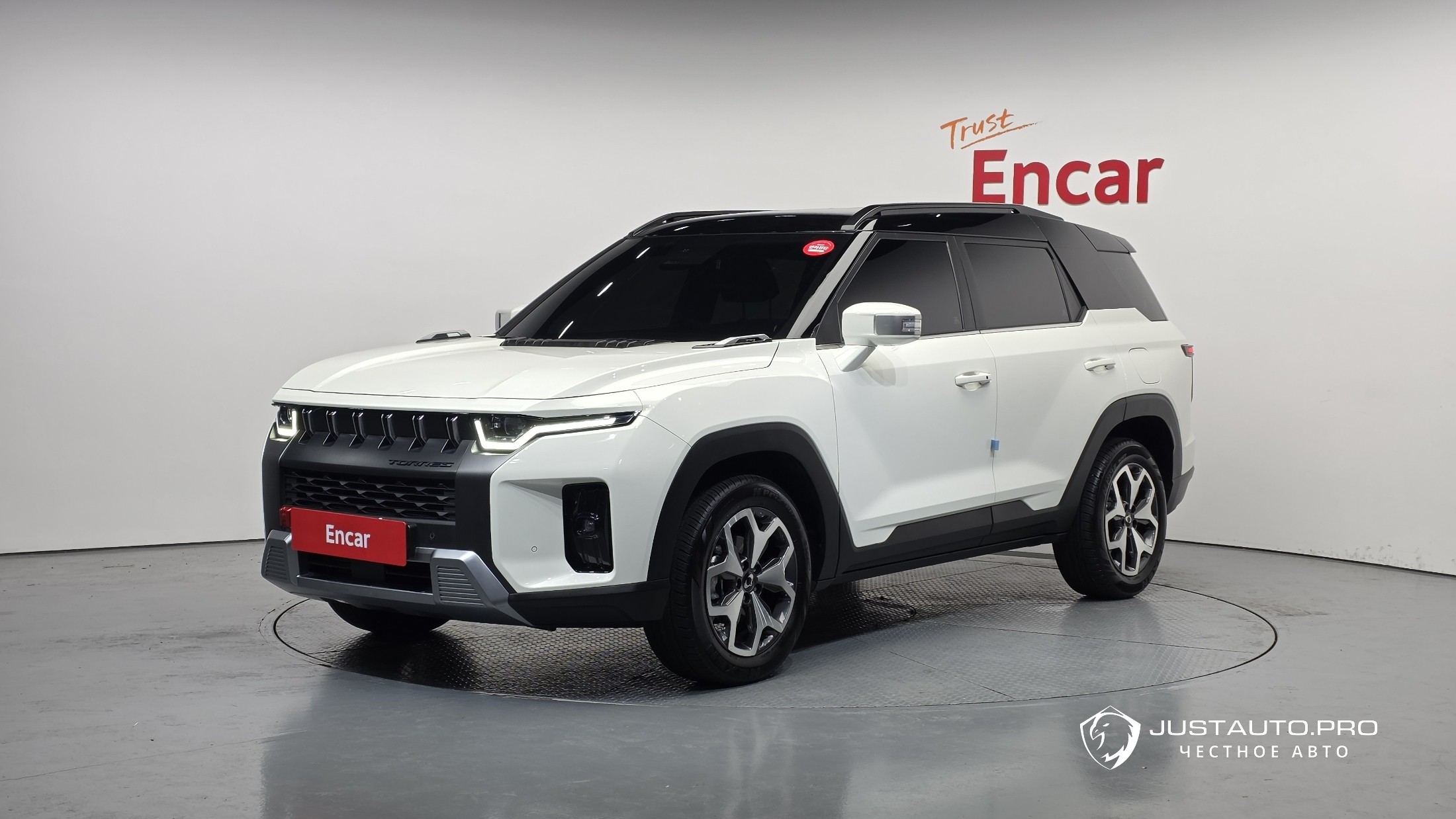 Автомобиль KG_Mobility_Ssangyong Torres