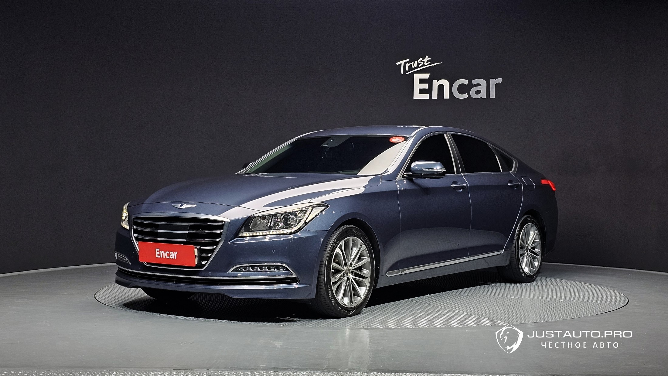Автомобиль Hyundai Genesis