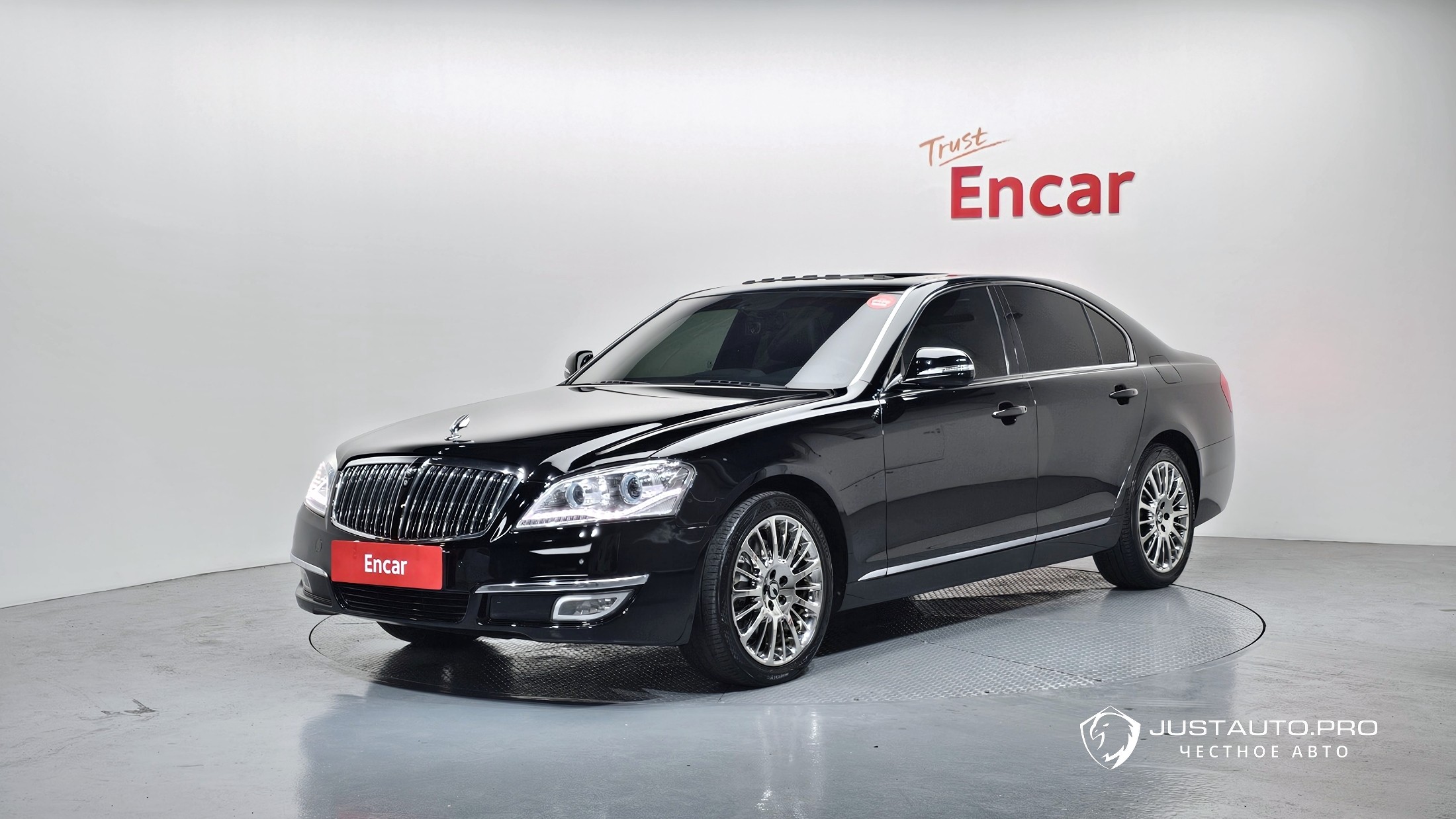 Автомобиль KG_Mobility_Ssangyong Chairman